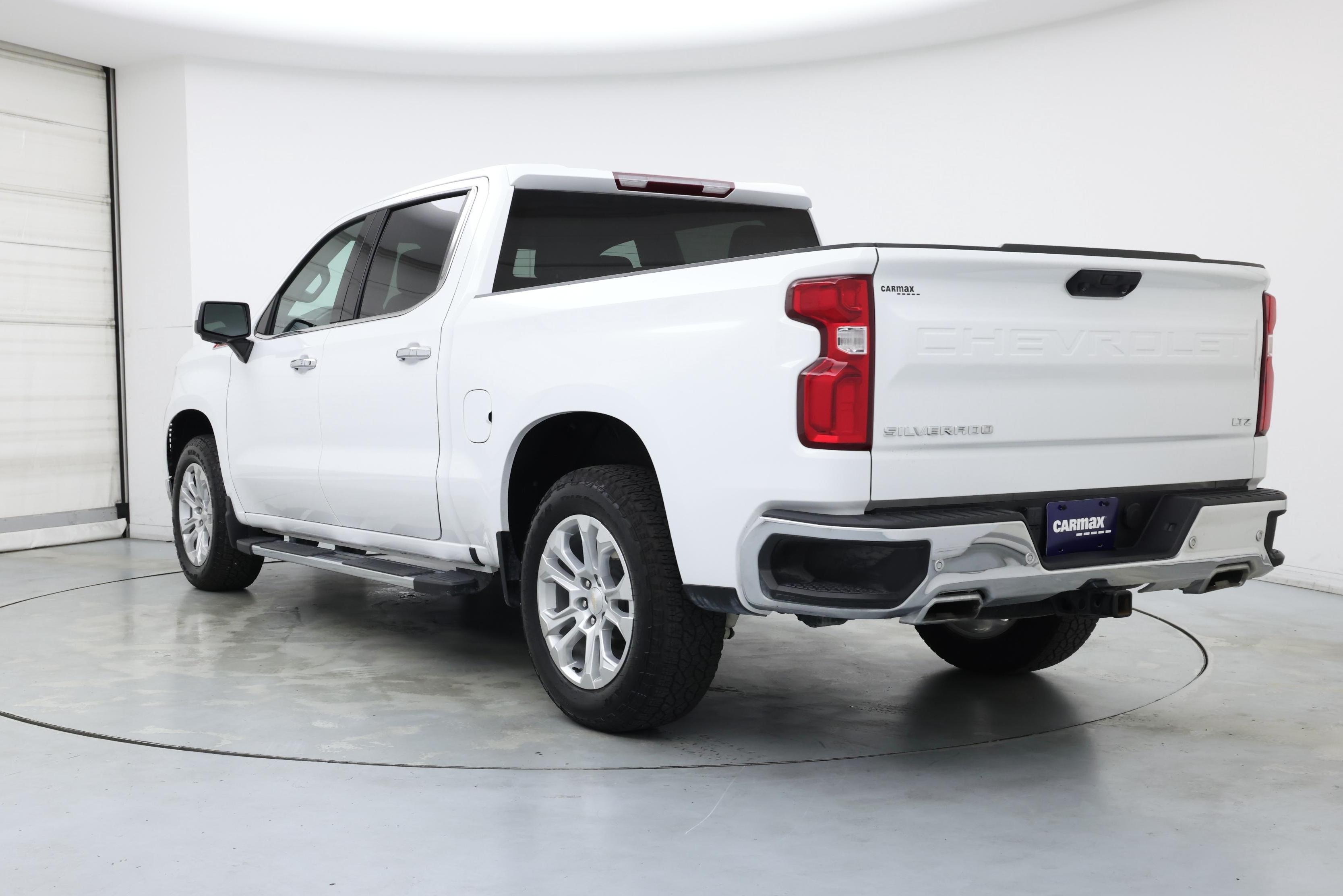 Thumbnail: 2024 Chevrolet Silverado 1500 - 2