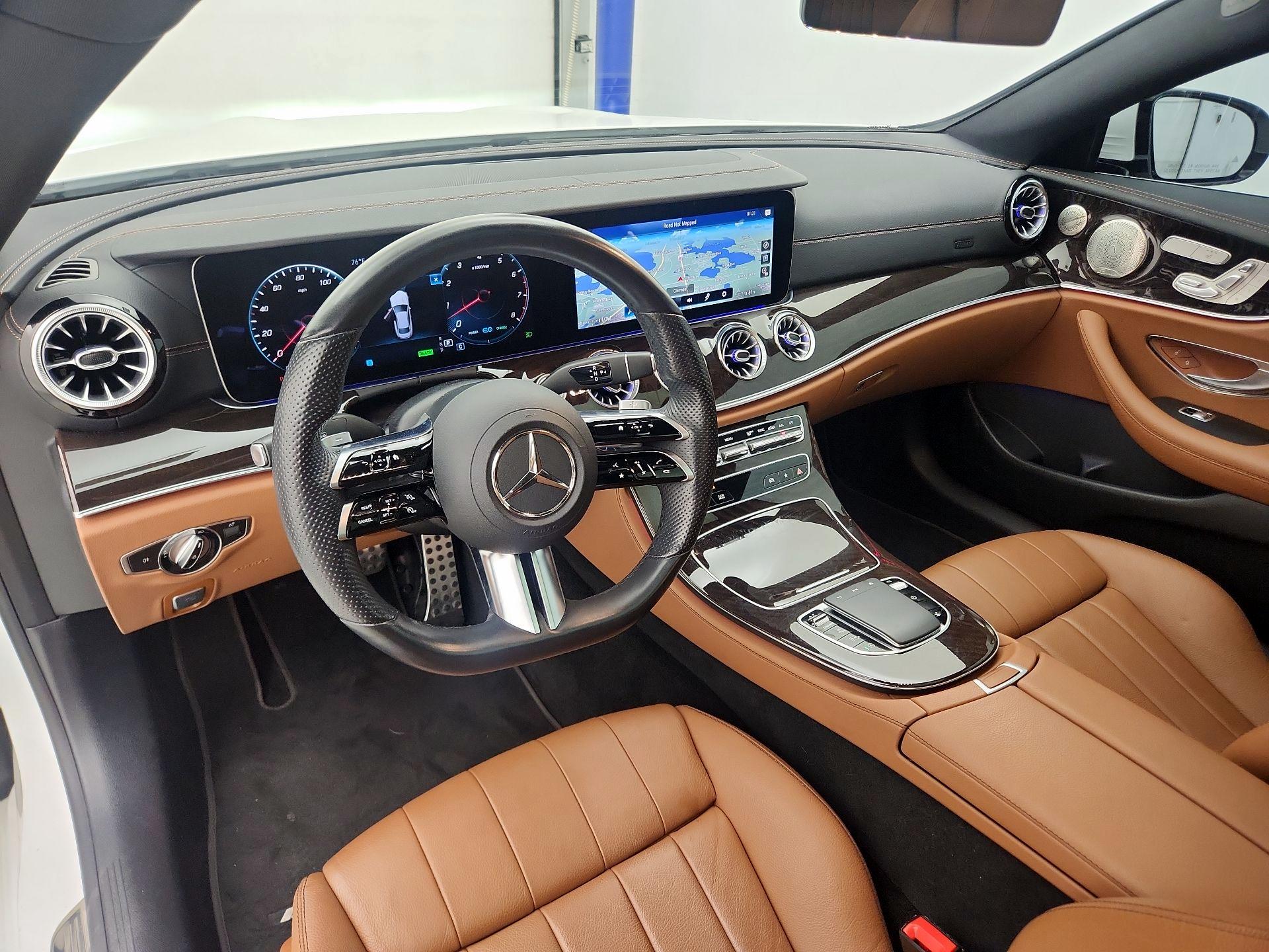 Thumbnail: 2022 Mercedes-Benz E-Class - 9