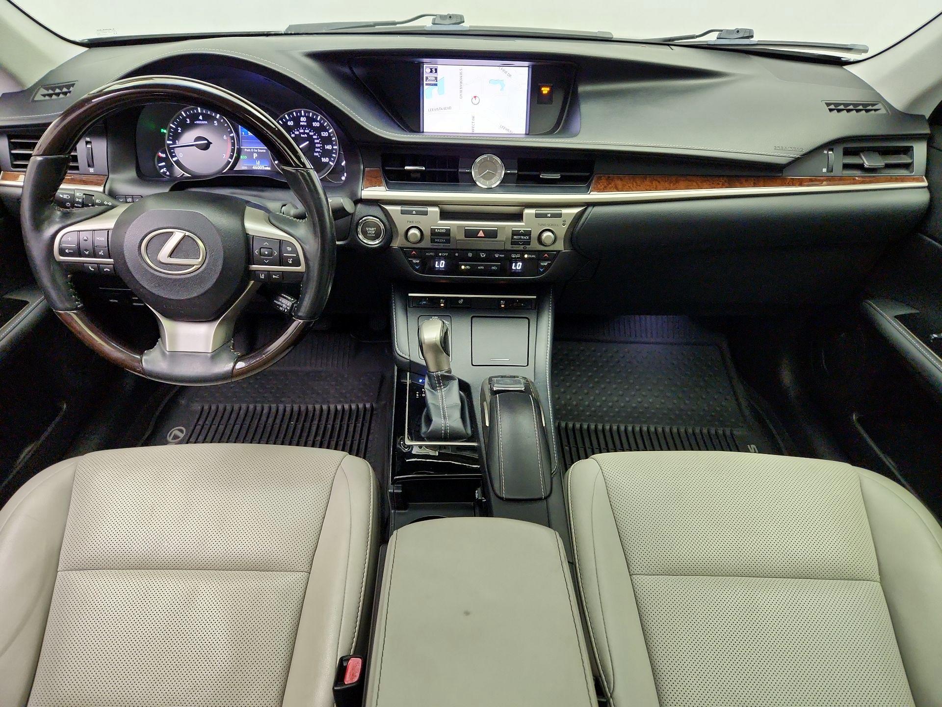 Thumbnail: 2018 Lexus ES - 9