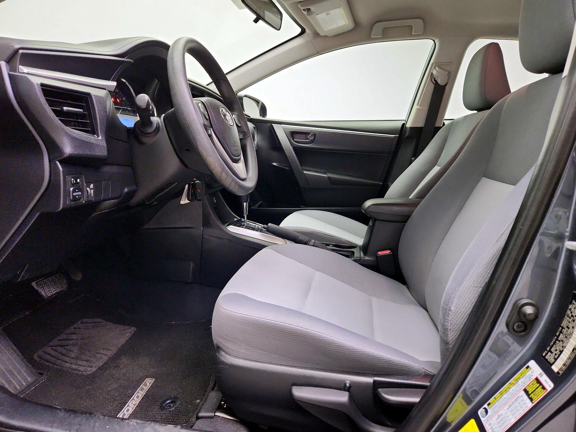 Thumbnail: 2015 Toyota Corolla - 11