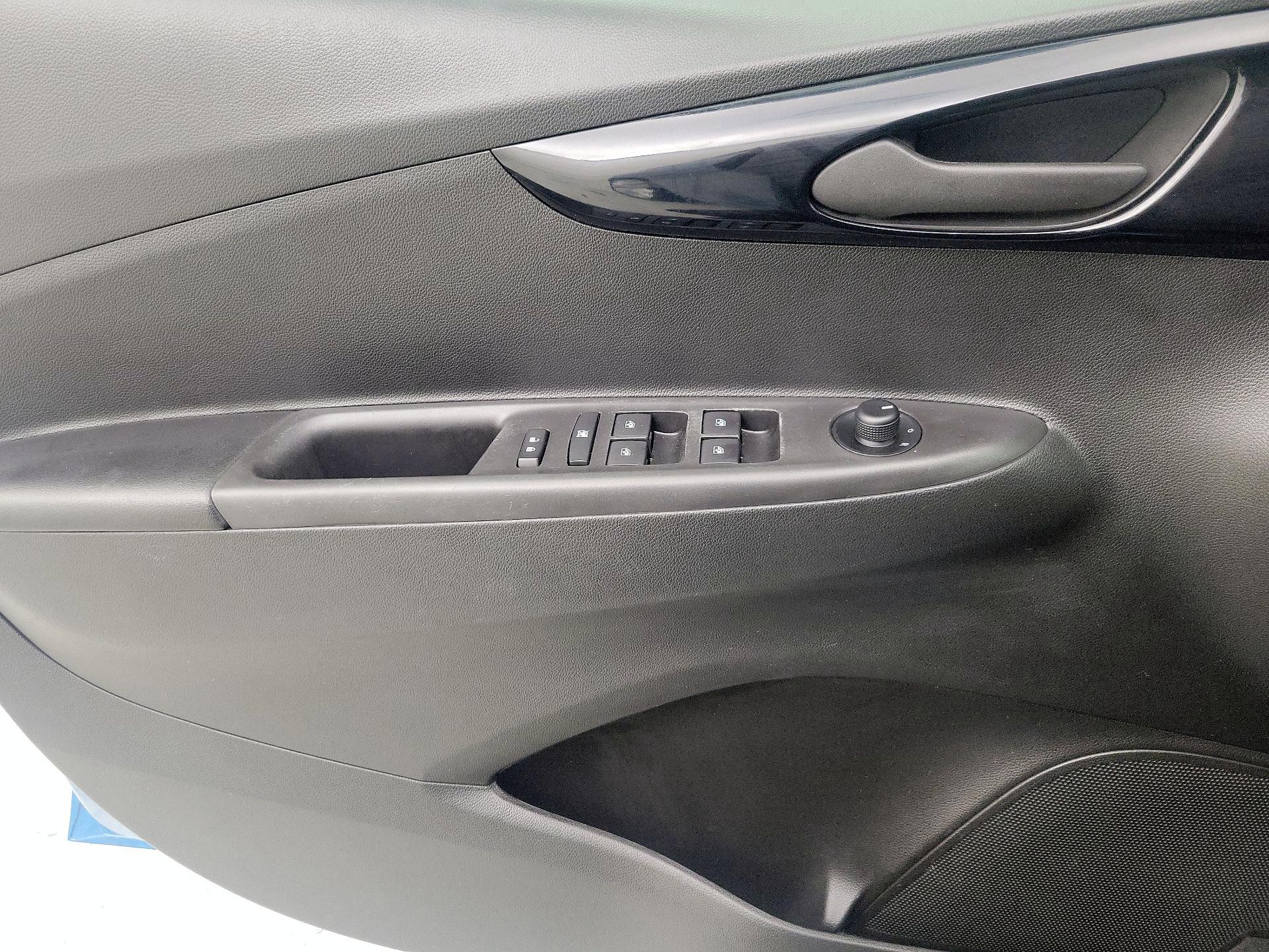 Thumbnail: 2019 Chevrolet Spark - 12
