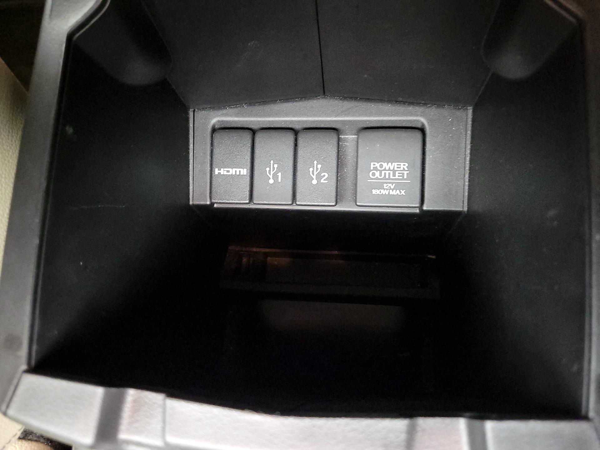 Thumbnail: 2015 Honda CR-V - 18