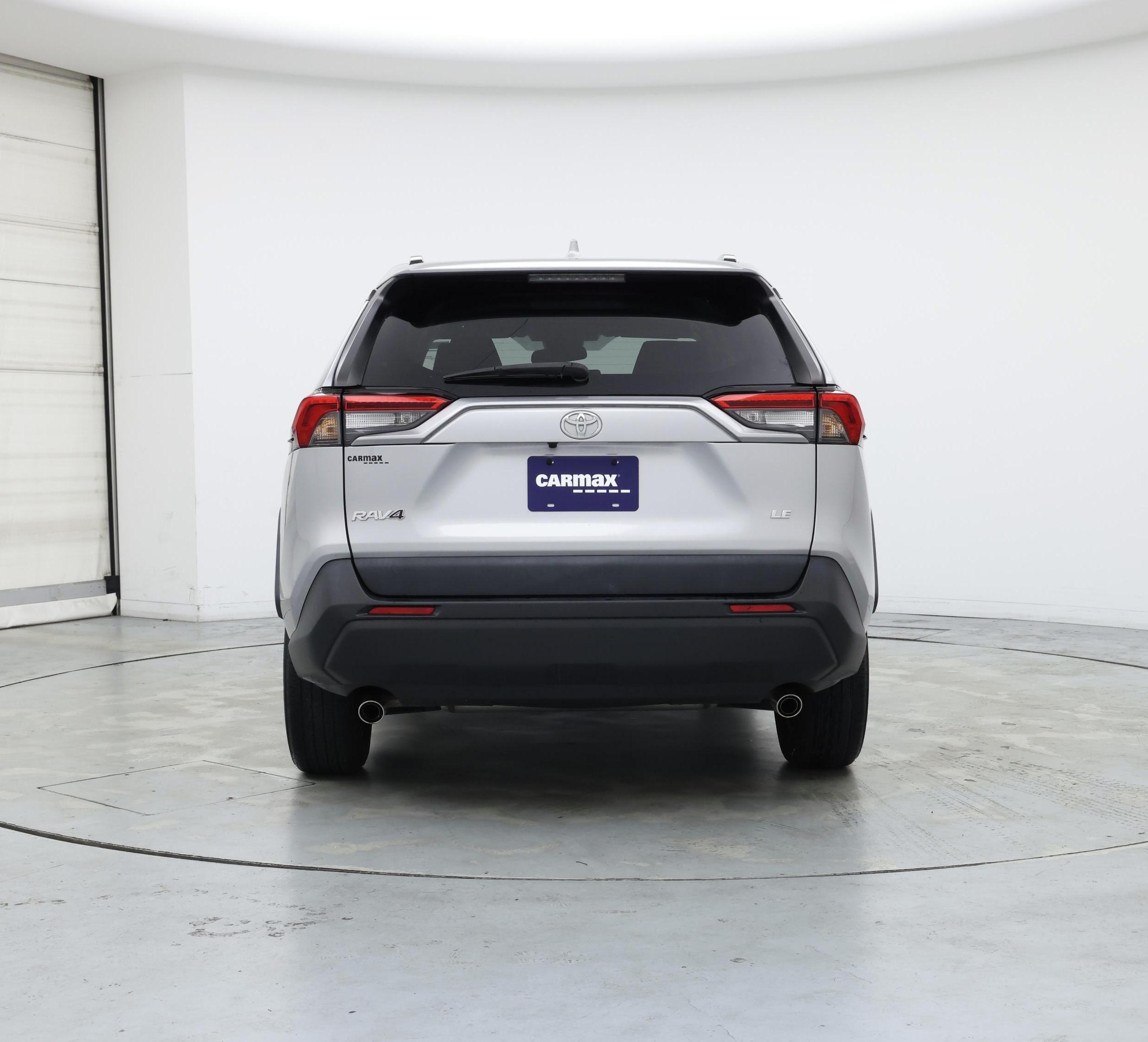 Thumbnail: 2021 Toyota RAV4 - 6