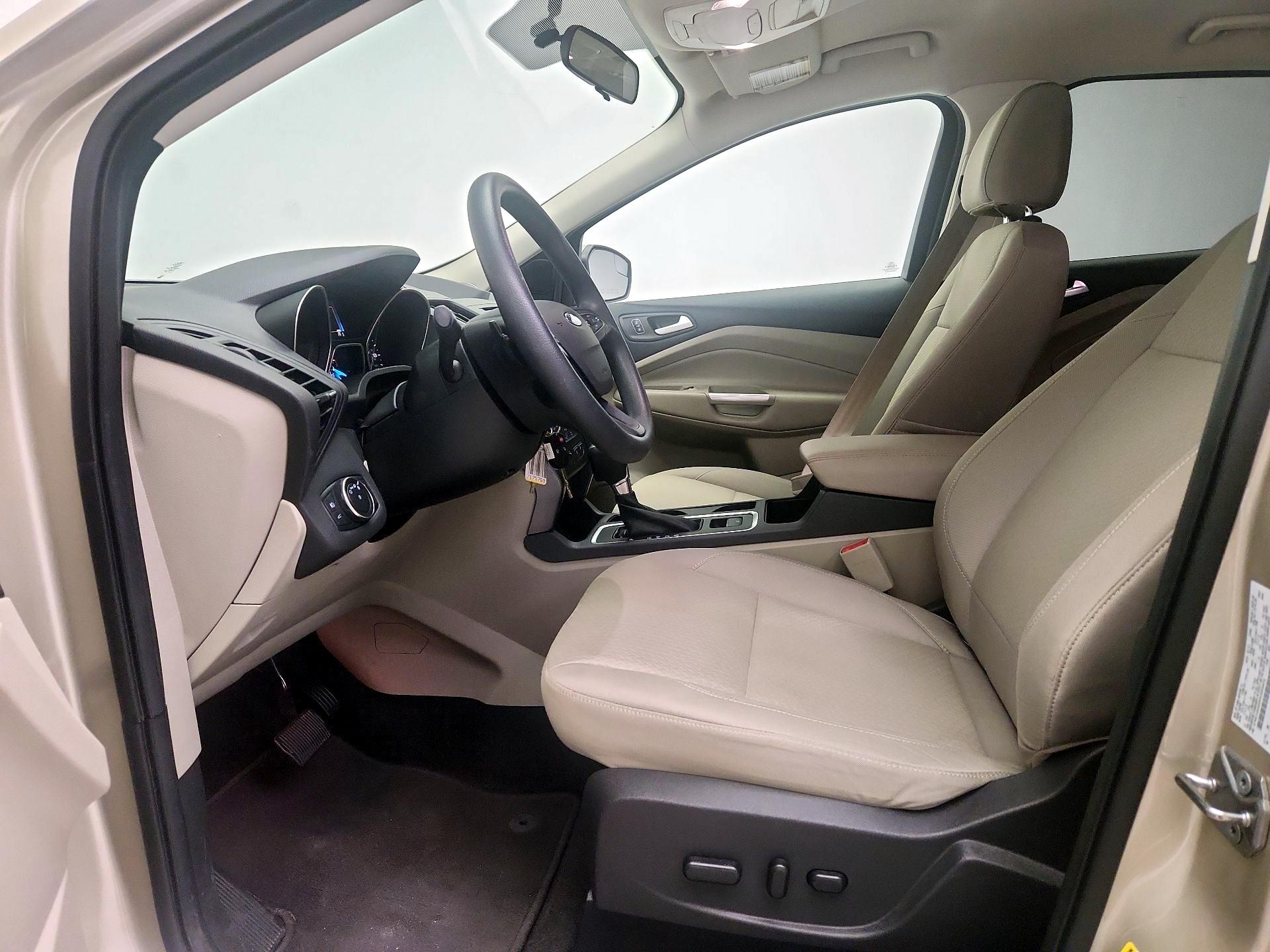 Thumbnail: 2017 Ford Escape - 11