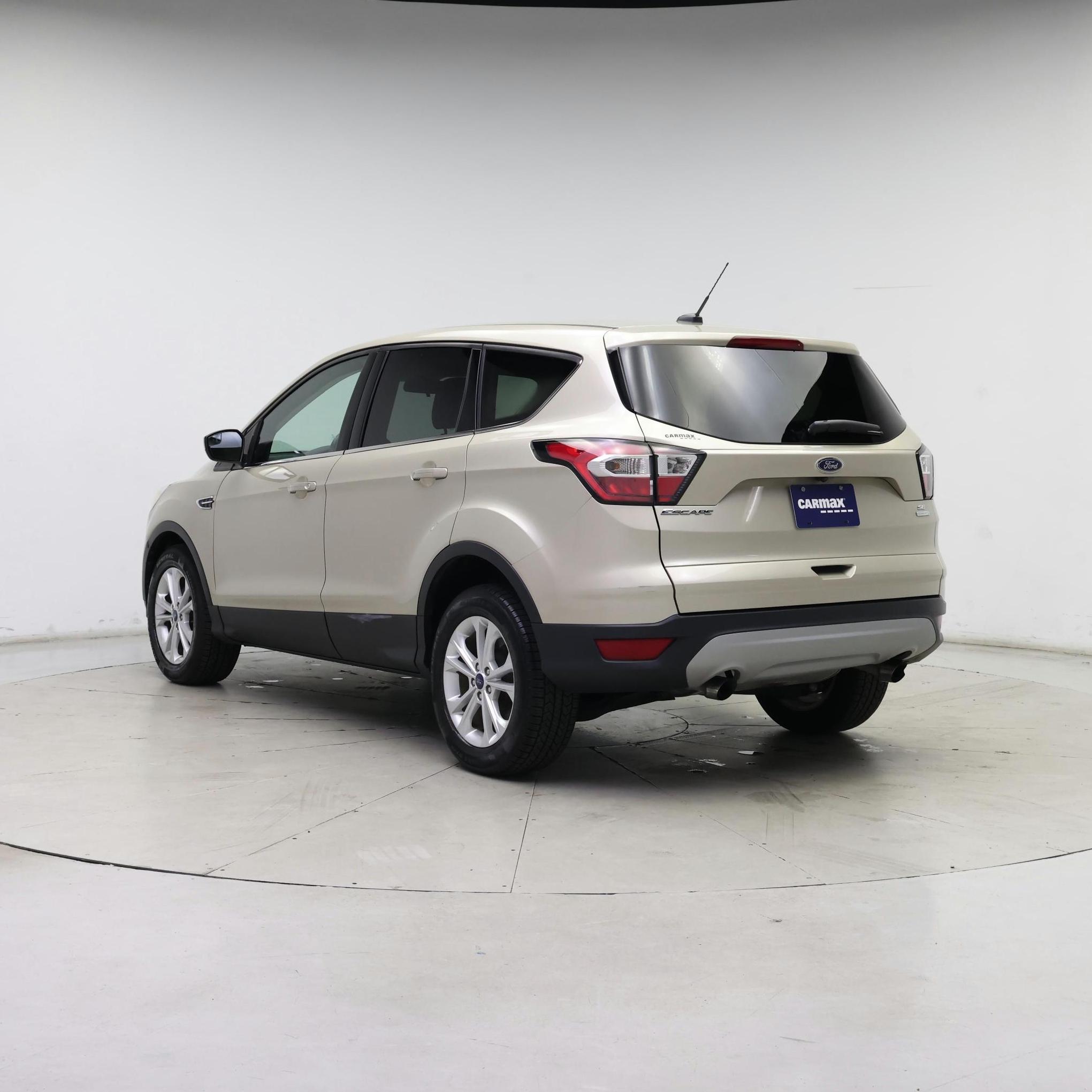 Thumbnail: 2017 Ford Escape - 2