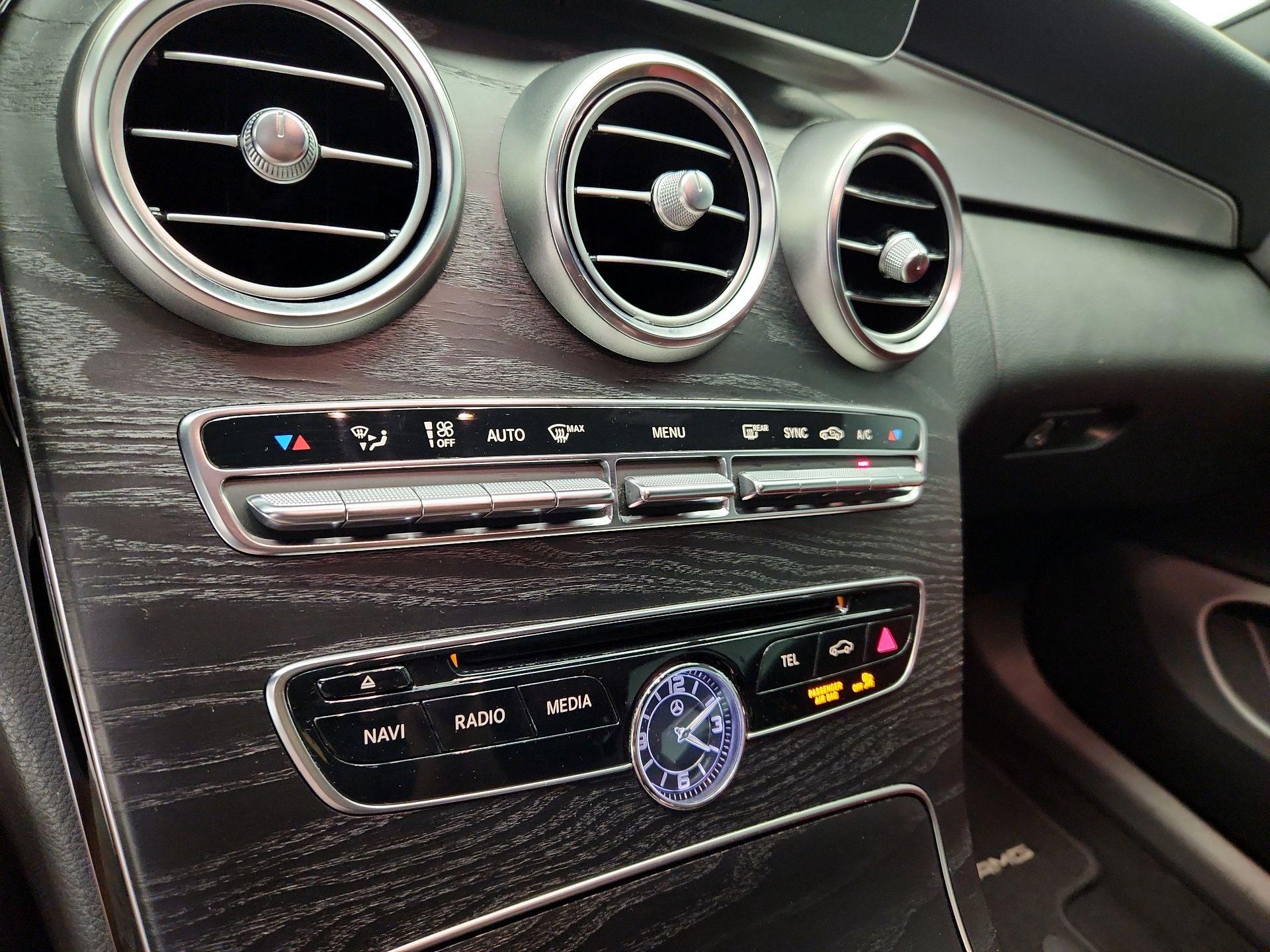 Thumbnail: 2018 Mercedes-Benz C-Class - 16