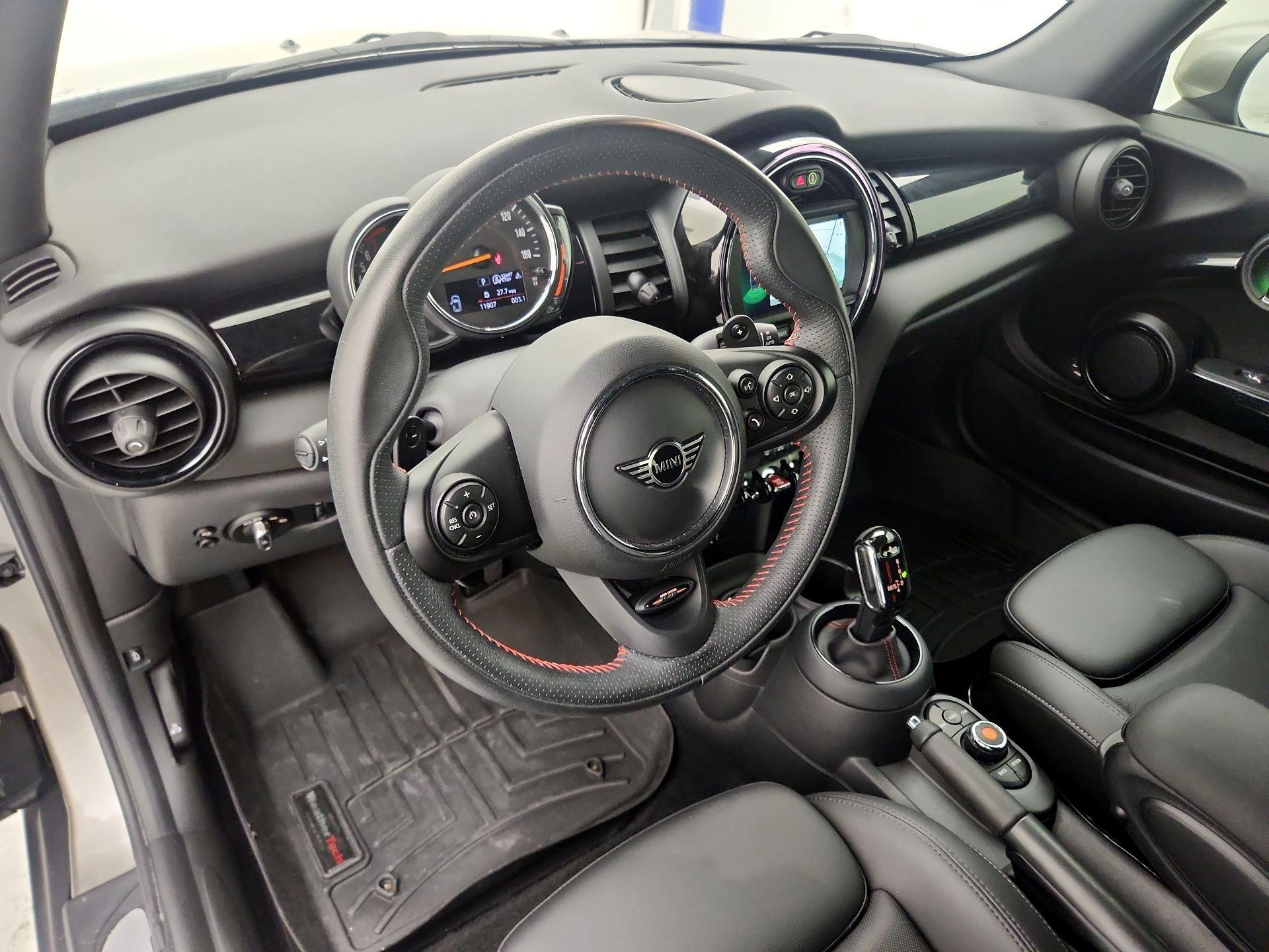 Thumbnail: 2021 MINI Cooper - 9