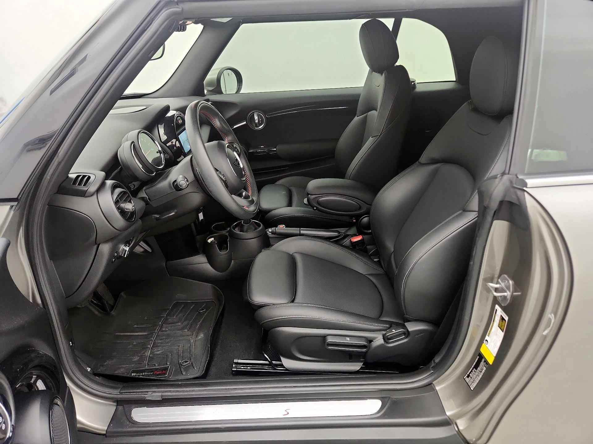 Thumbnail: 2021 MINI Cooper - 11