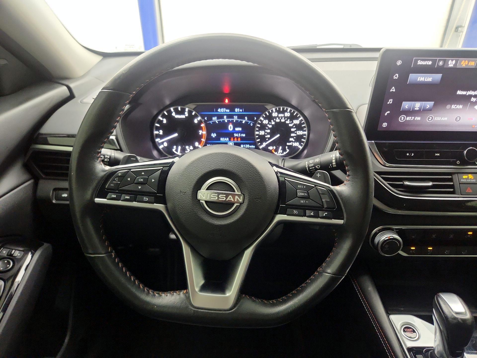 Thumbnail: 2023 Nissan Altima - 10