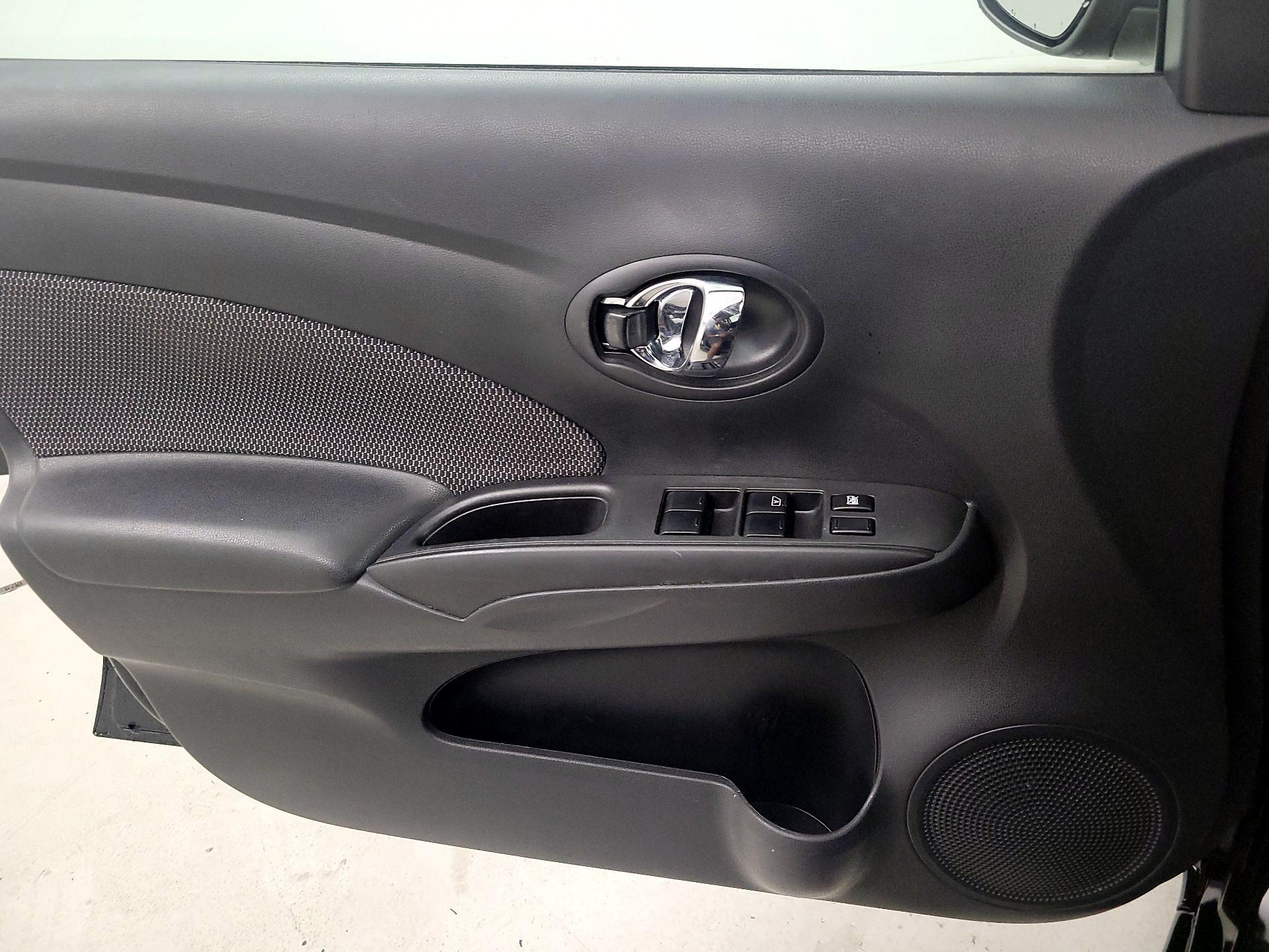 Thumbnail: 2016 Nissan Versa - 12