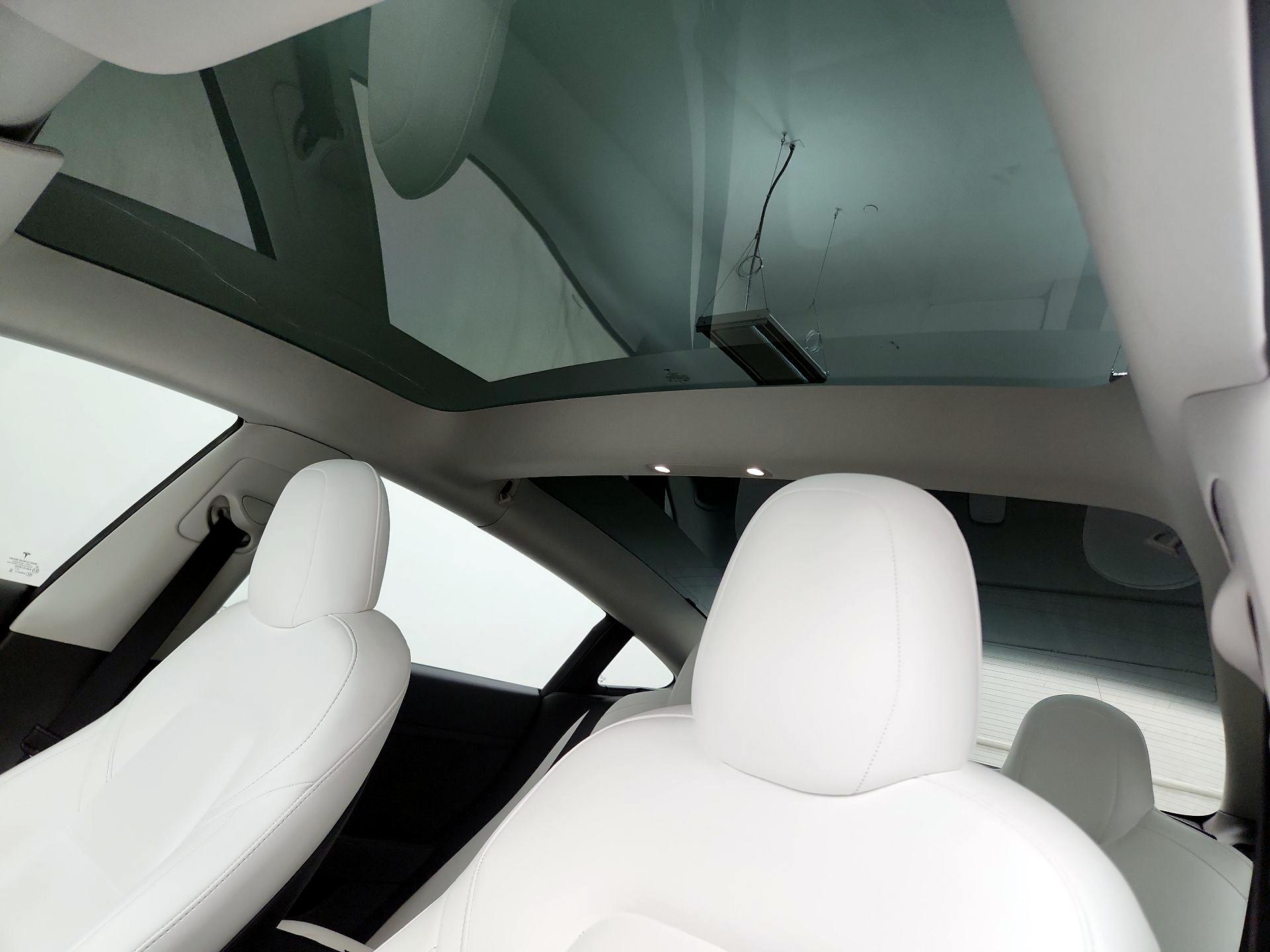 Thumbnail: 2023 Tesla Model 3 - 18