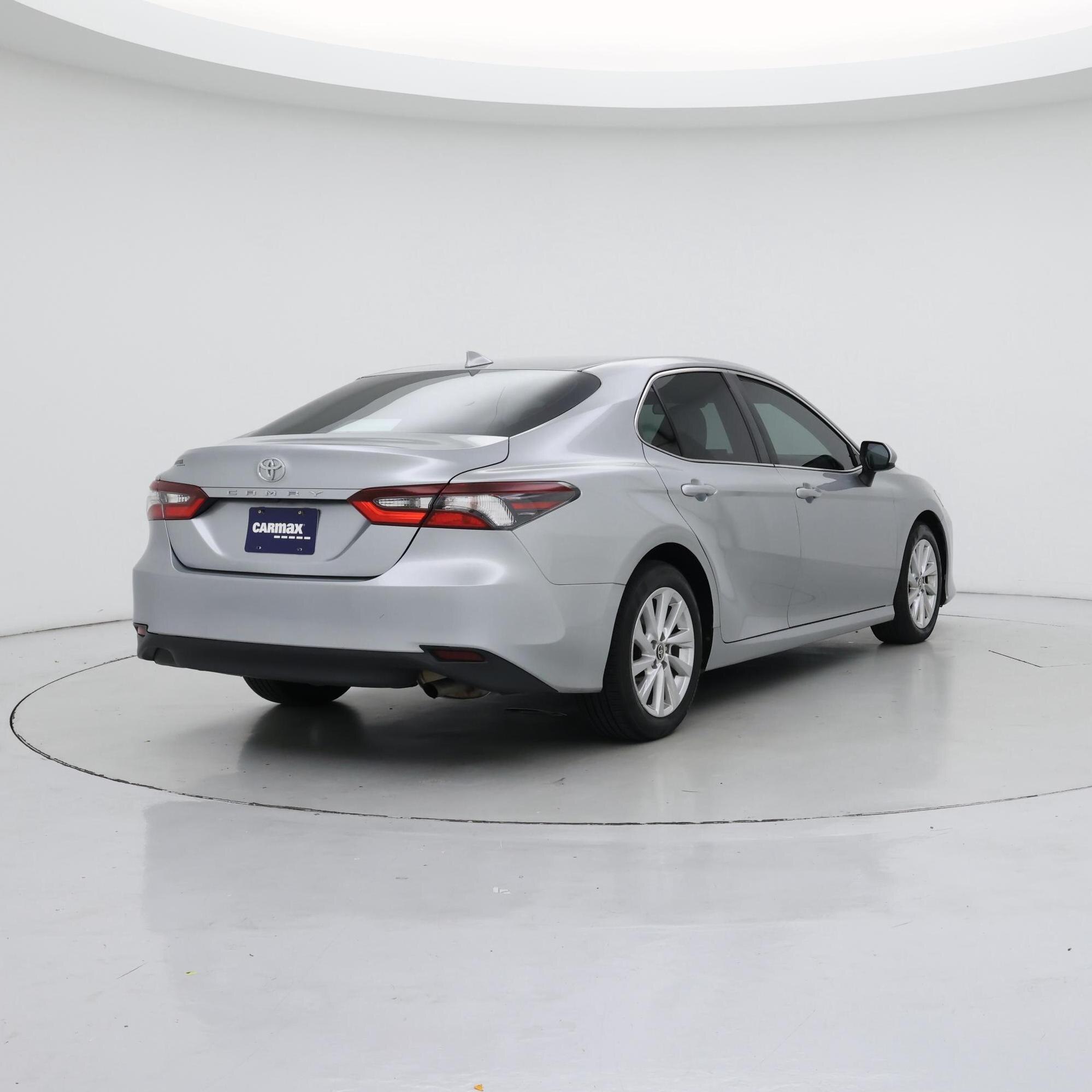 Thumbnail: 2021 Toyota Camry - 8