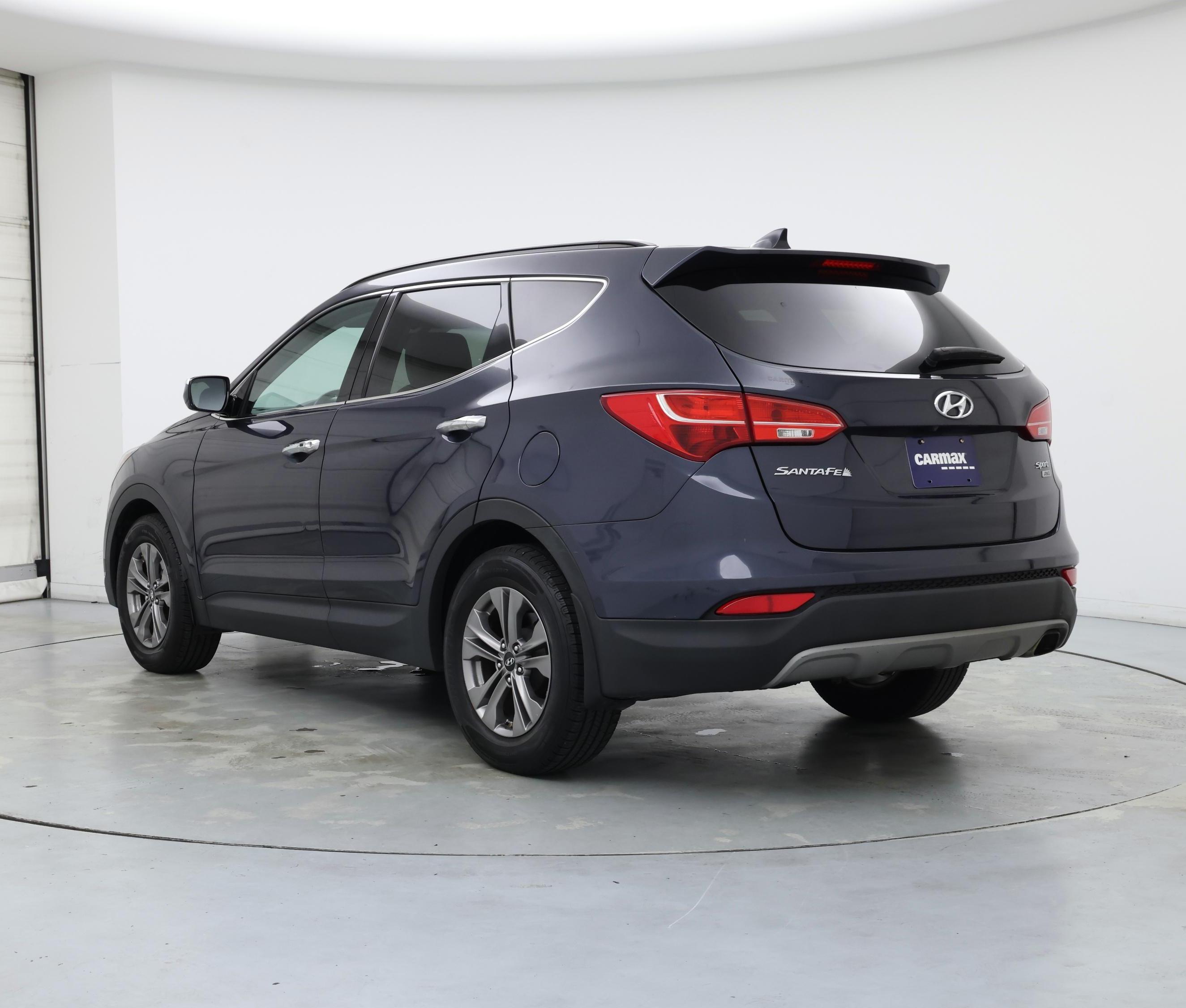Thumbnail: 2016 Hyundai Santa Fe - 2