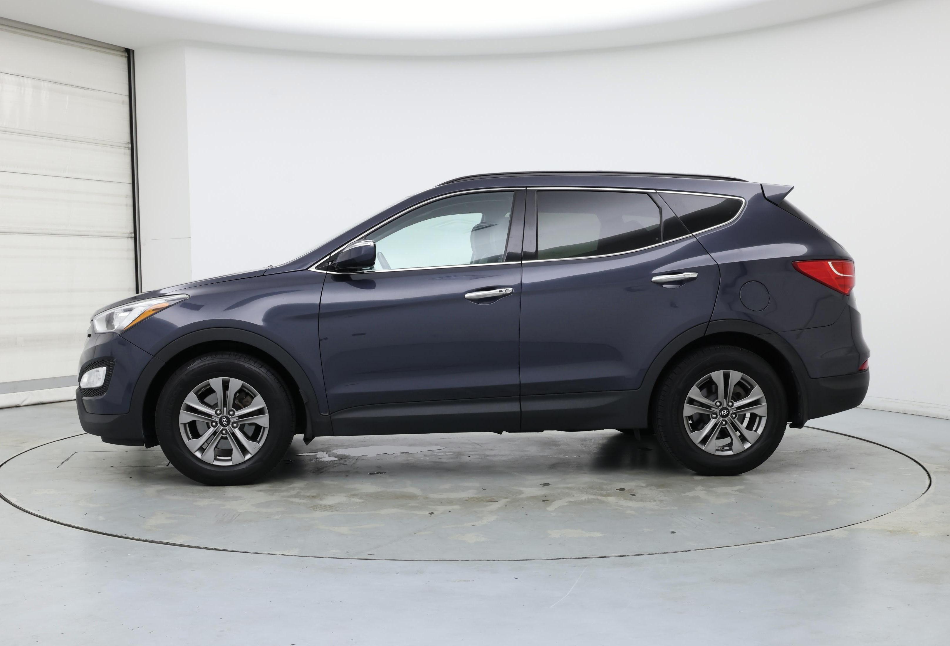 Thumbnail: 2016 Hyundai Santa Fe - 3