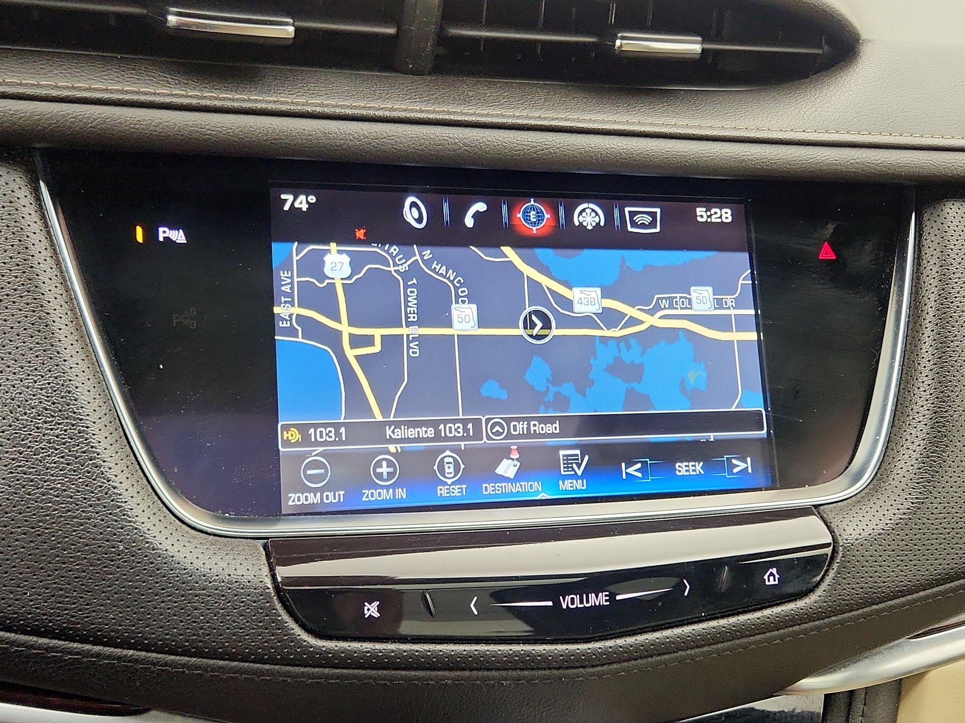 Thumbnail: 2018 Cadillac XT5 - 14