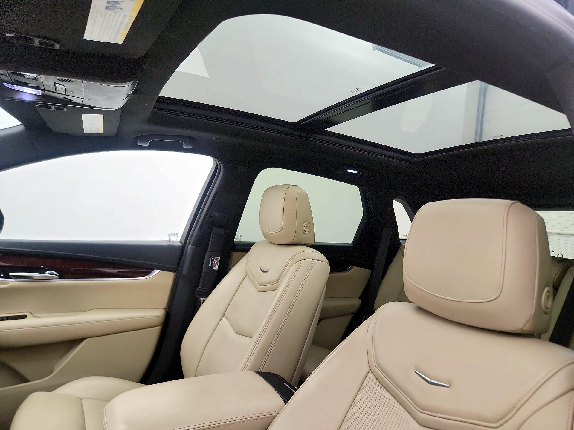 Thumbnail: 2018 Cadillac XT5 - 20