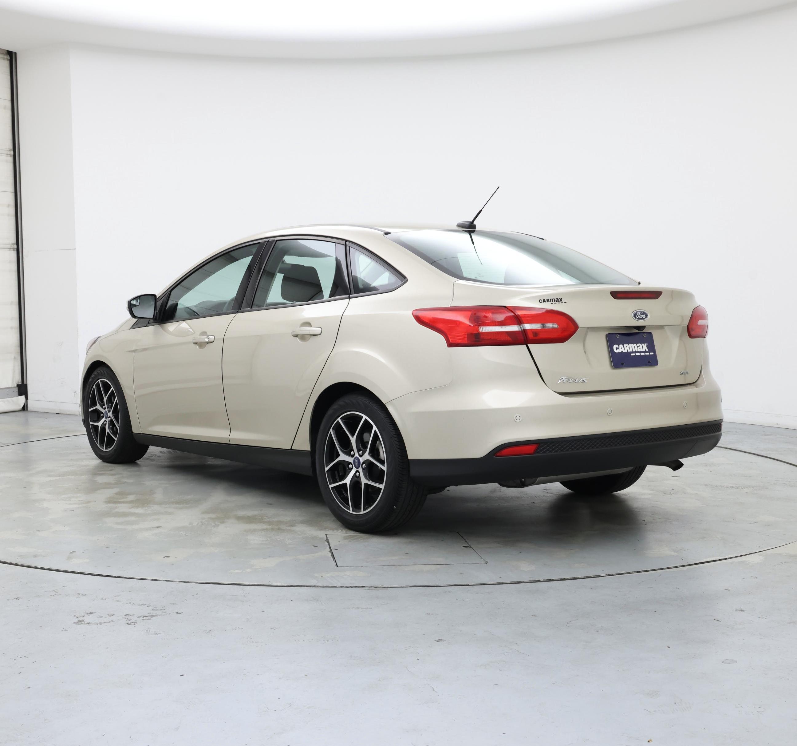 Thumbnail: 2018 Ford Focus - 2