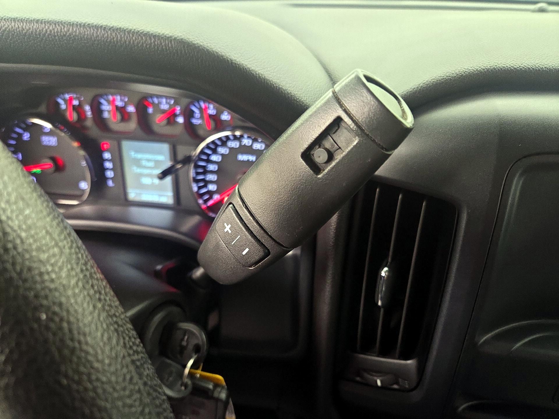 Thumbnail: 2019 Chevrolet Silverado 1500 - 17