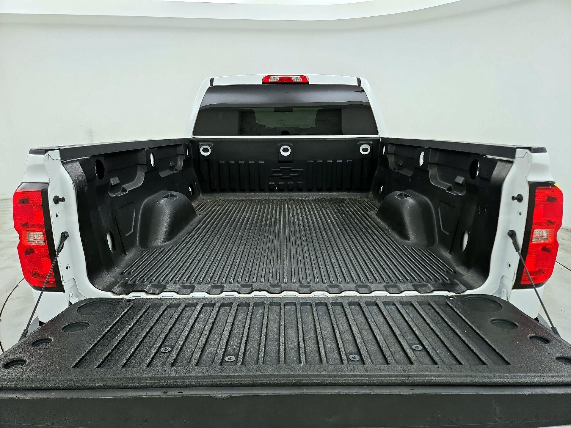 Thumbnail: 2019 Chevrolet Silverado 1500 - 20