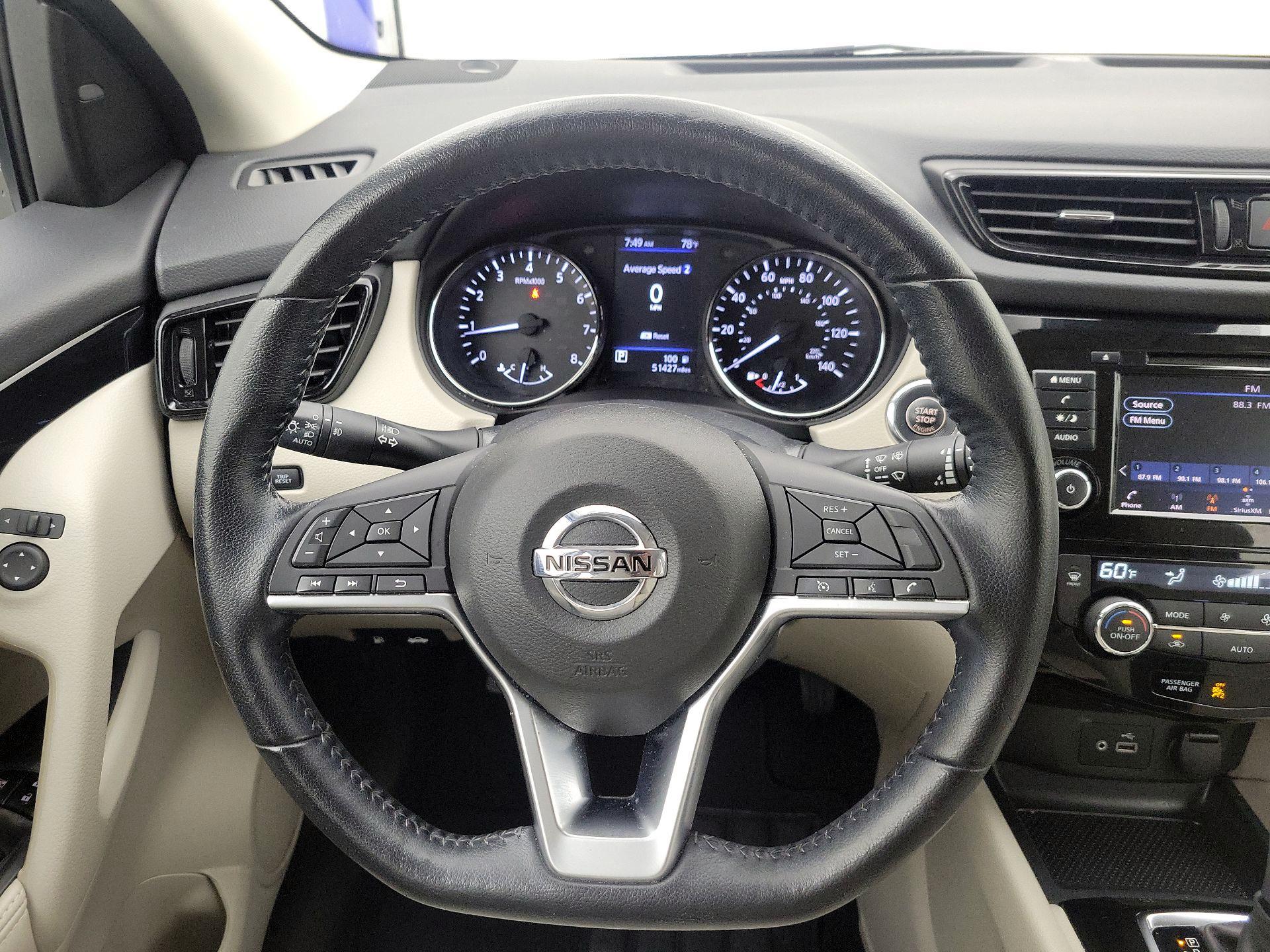 Thumbnail: 2022 Nissan Rogue Sport - 10