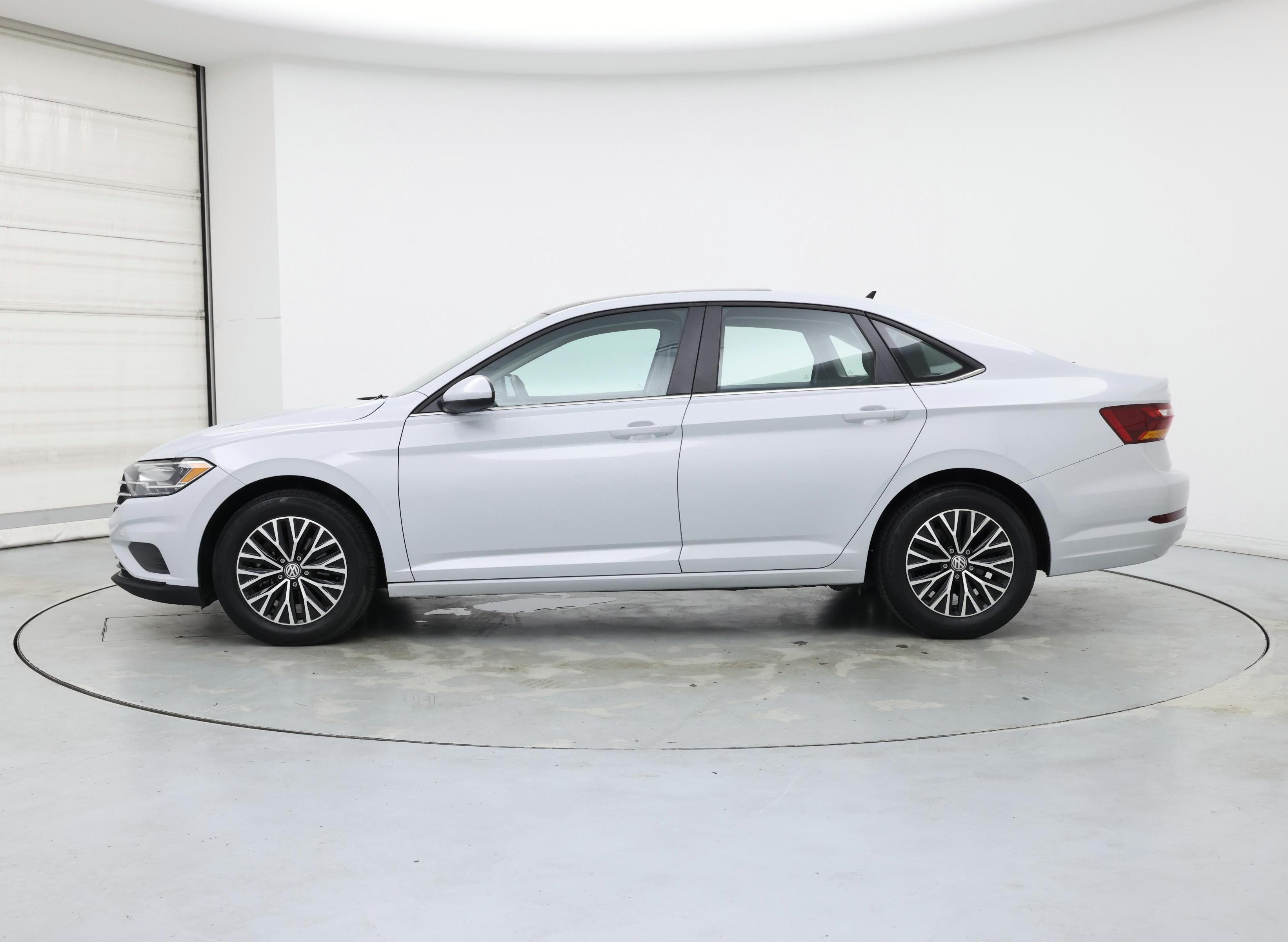 Thumbnail: 2019 Volkswagen Jetta - 3