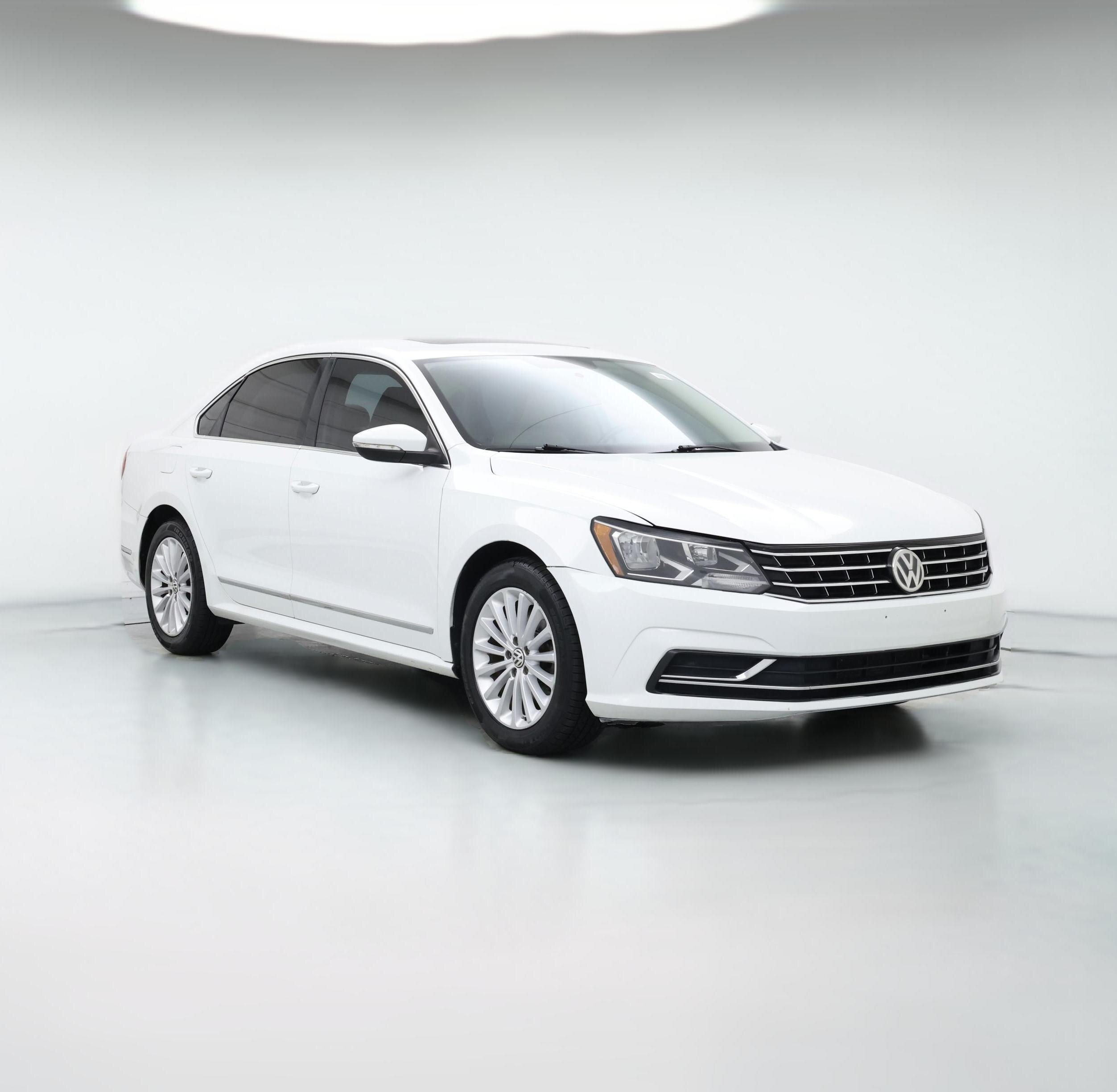Thumbnail: 2017 Volkswagen Passat - 1