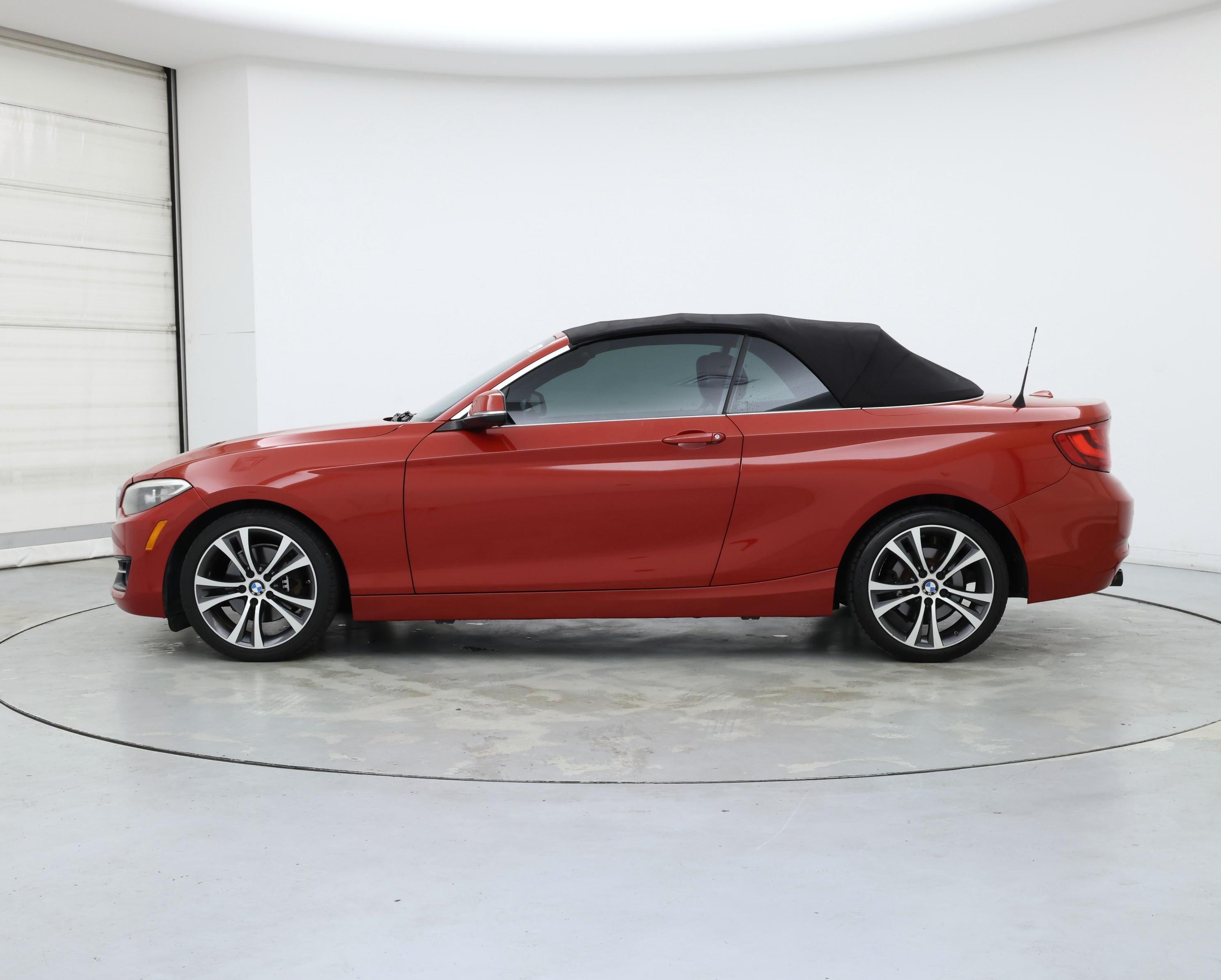 Thumbnail: 2016 BMW 2 Series - 3