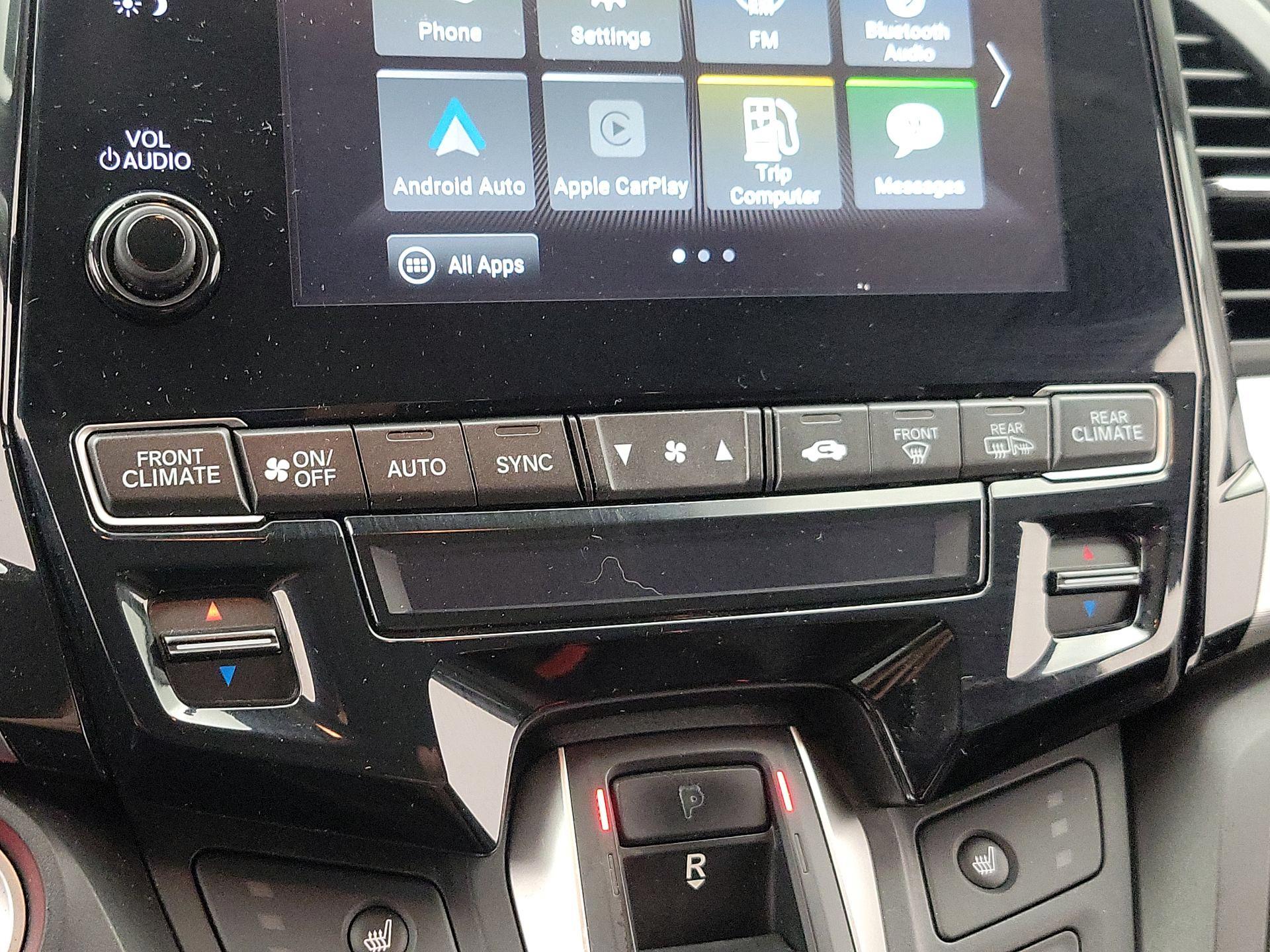 Thumbnail: 2019 Honda Odyssey - 16