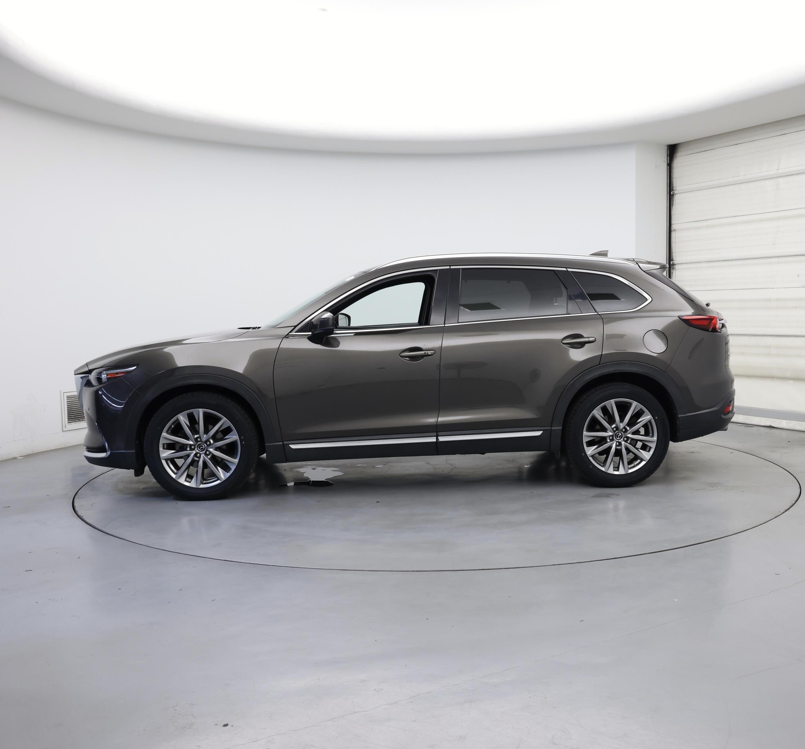 Thumbnail: 2018 Mazda CX-9 - 3