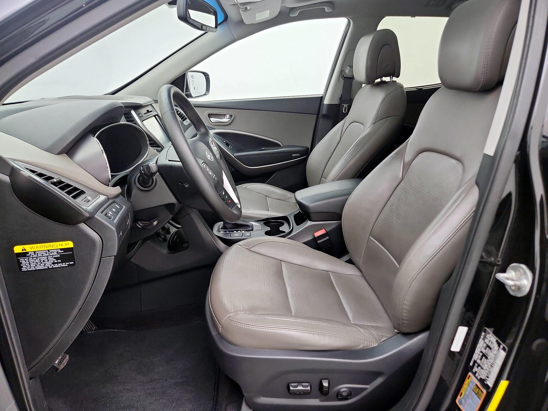 Thumbnail: 2016 Hyundai Santa Fe - 11