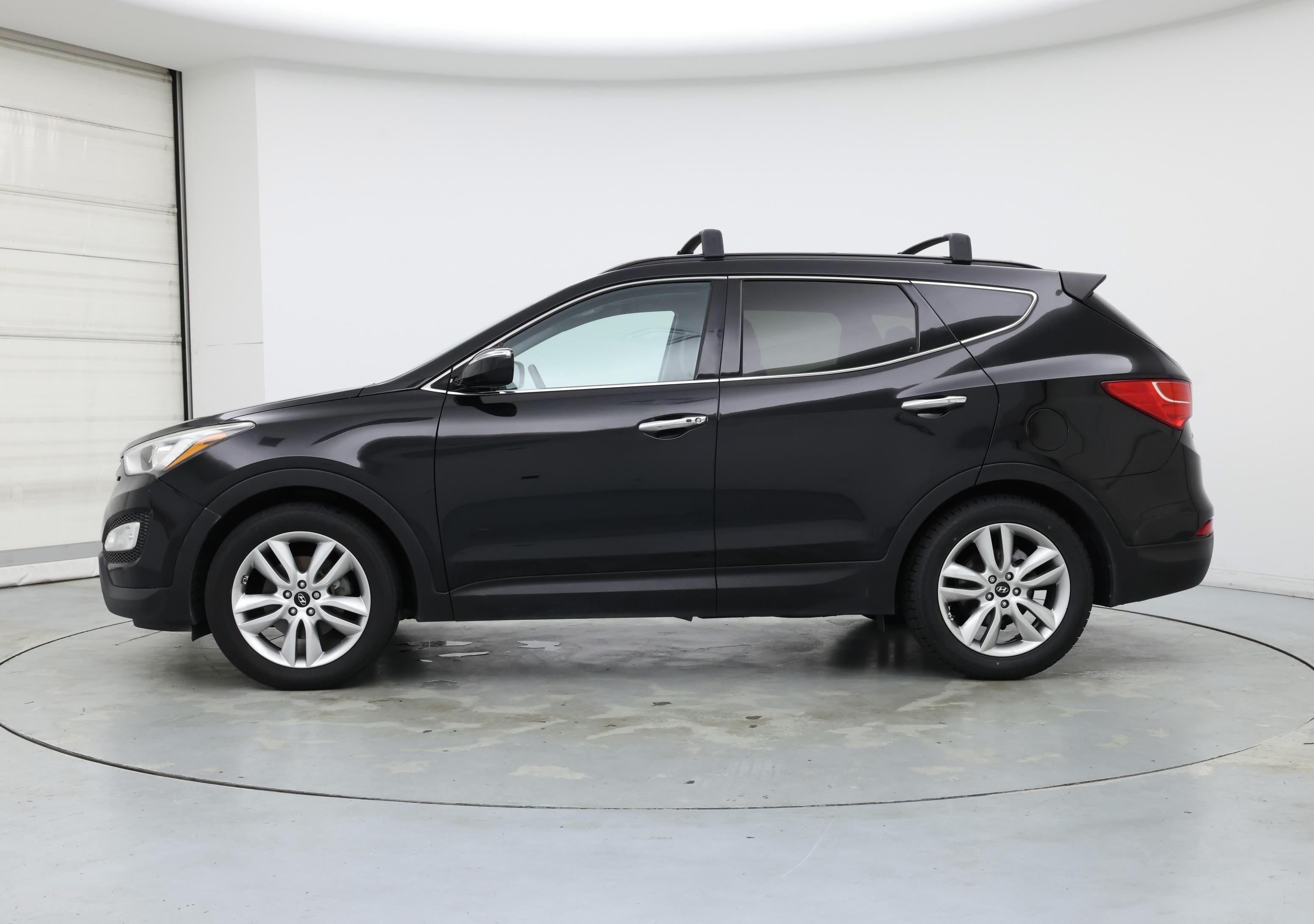 Thumbnail: 2016 Hyundai Santa Fe - 3