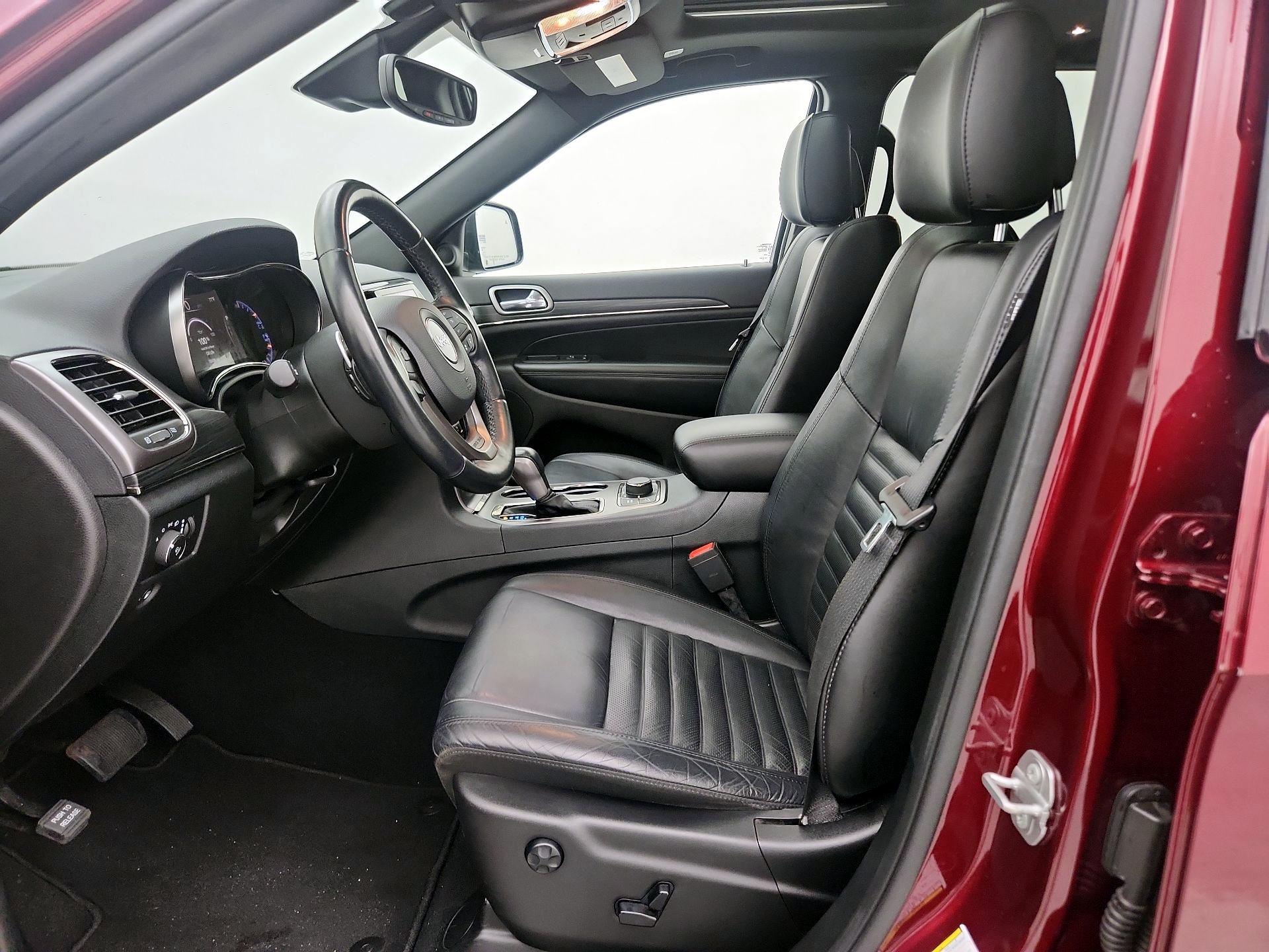 Thumbnail: 2020 Jeep Grand Cherokee - 11