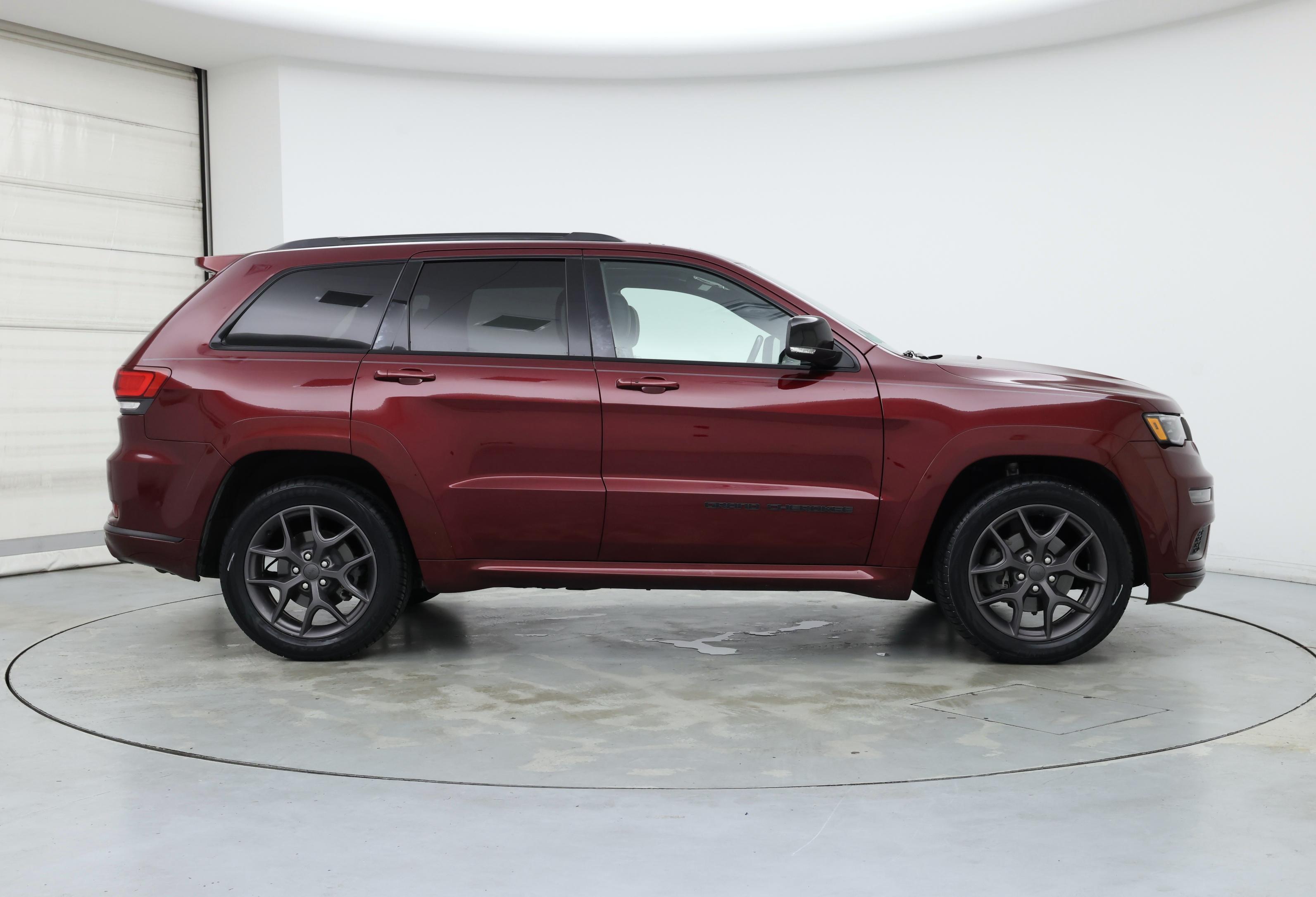 Thumbnail: 2020 Jeep Grand Cherokee - 7