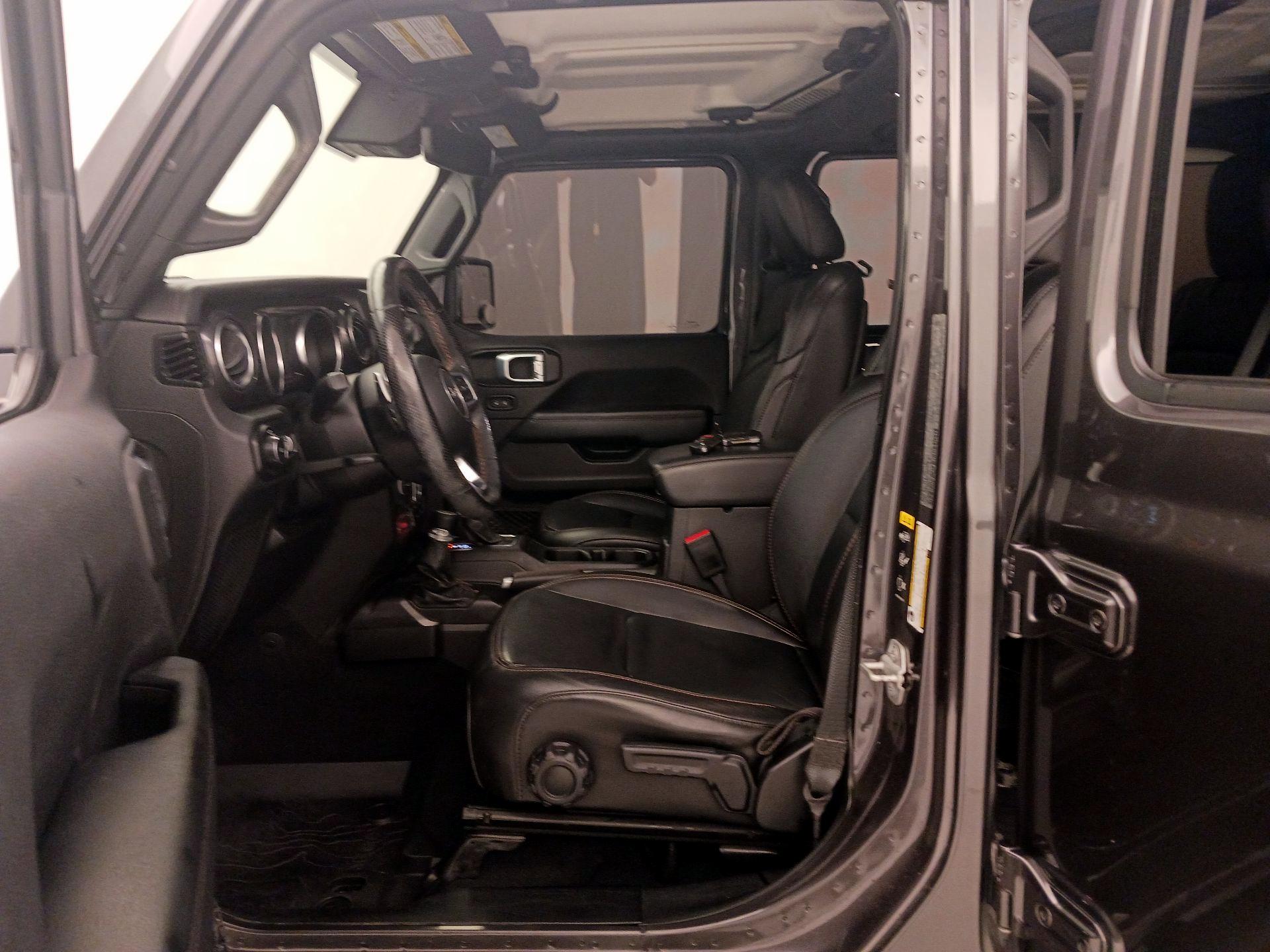 Thumbnail: 2021 Jeep Wrangler - 11