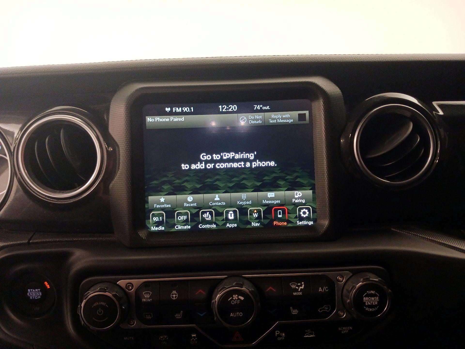 Thumbnail: 2021 Jeep Wrangler - 15