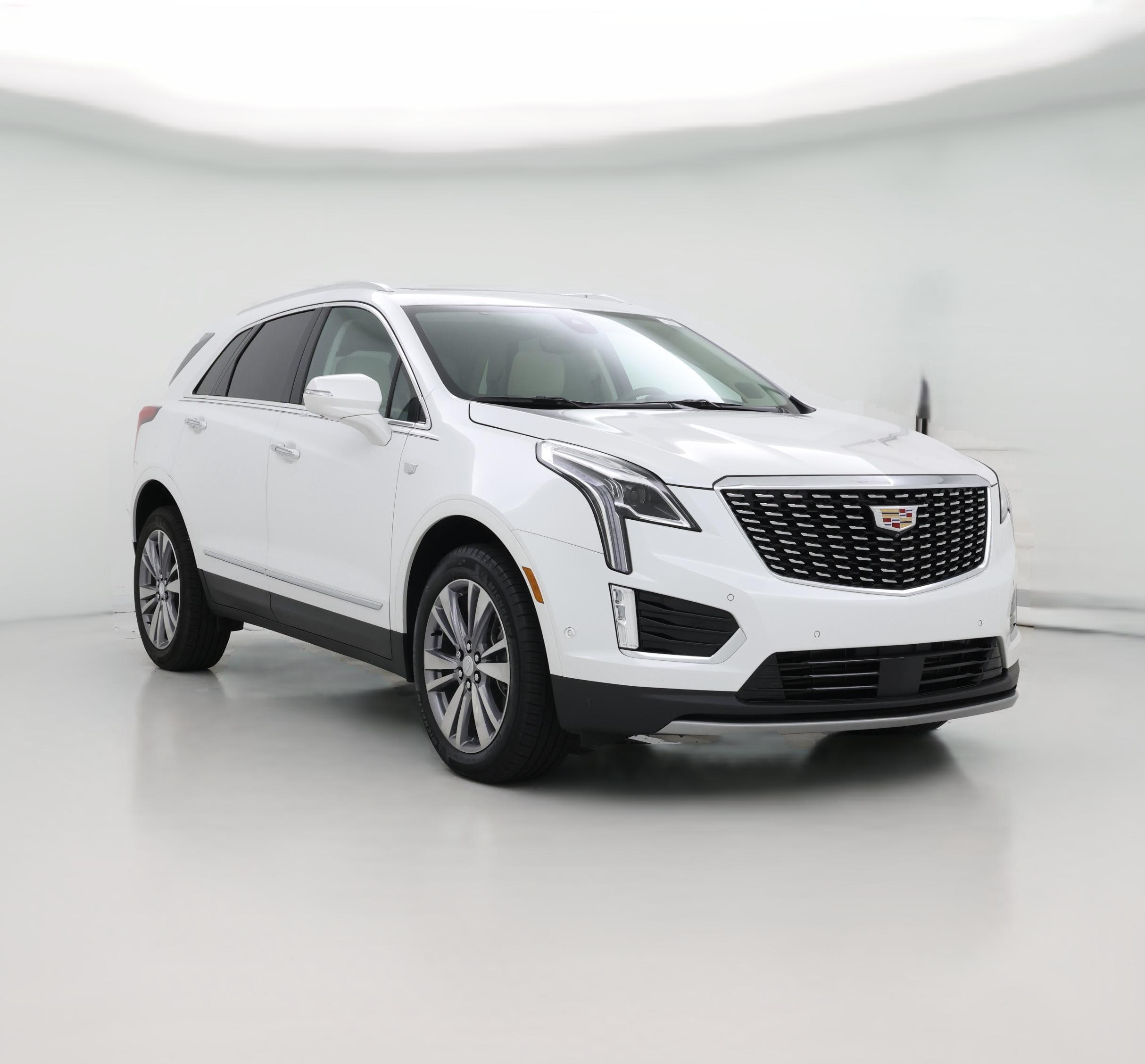 Thumbnail: 2024 Cadillac XT5 - 1