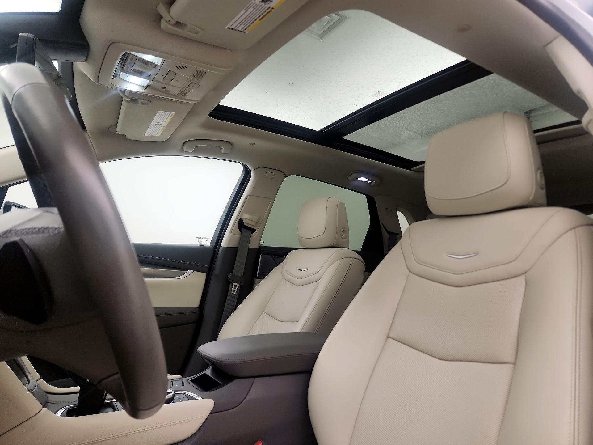 Thumbnail: 2024 Cadillac XT5 - 19