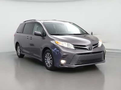 2020 Toyota Sienna XLE