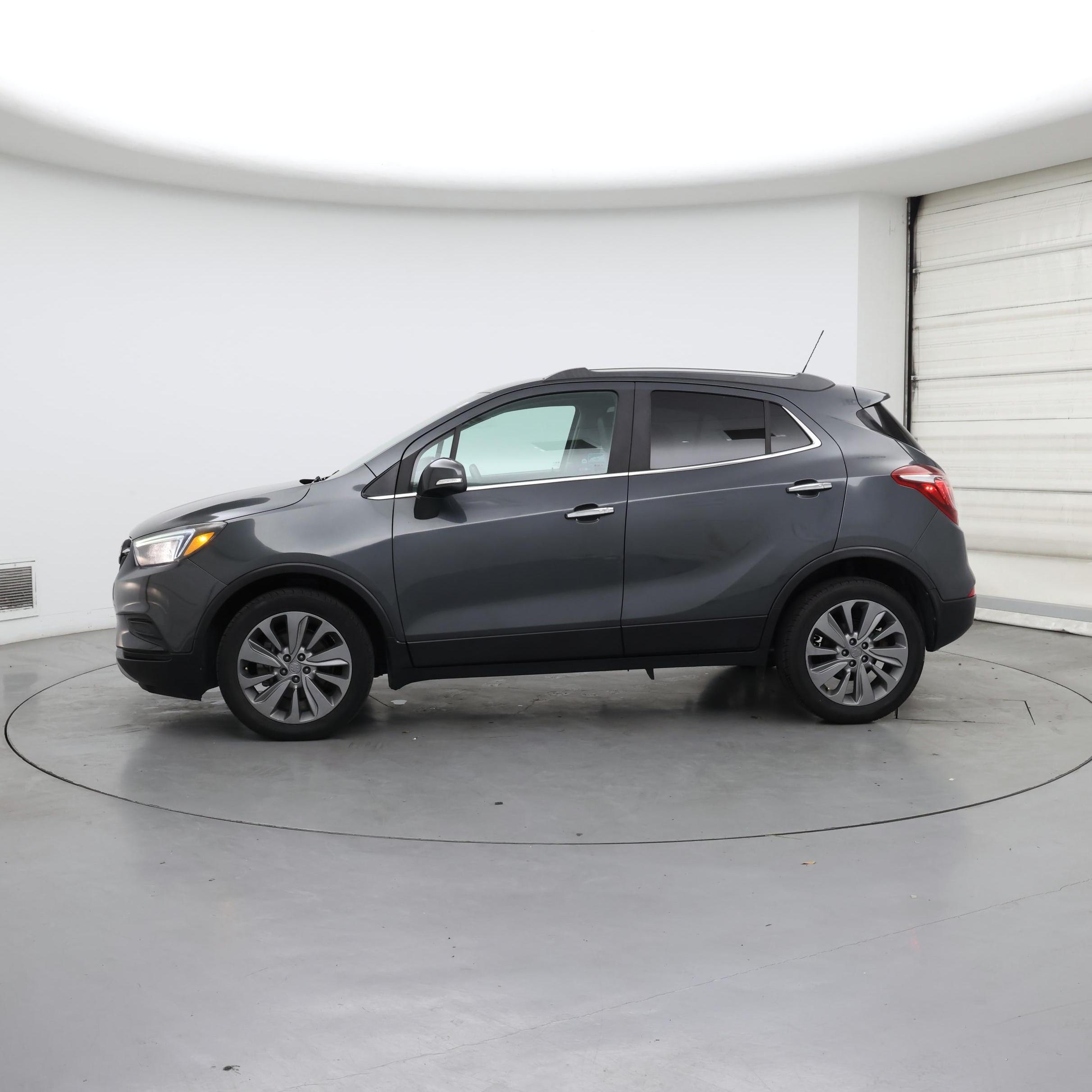 Thumbnail: 2017 Buick Encore - 3