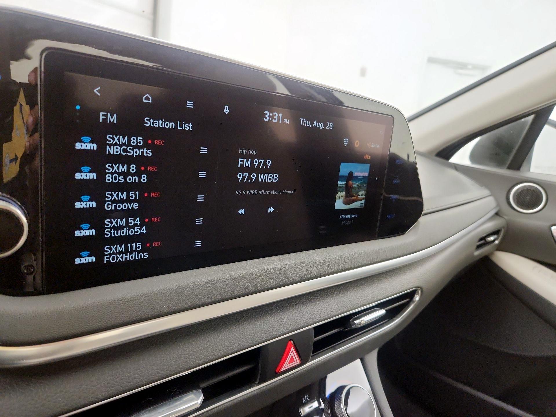 Thumbnail: 2023 Hyundai Sonata - 16