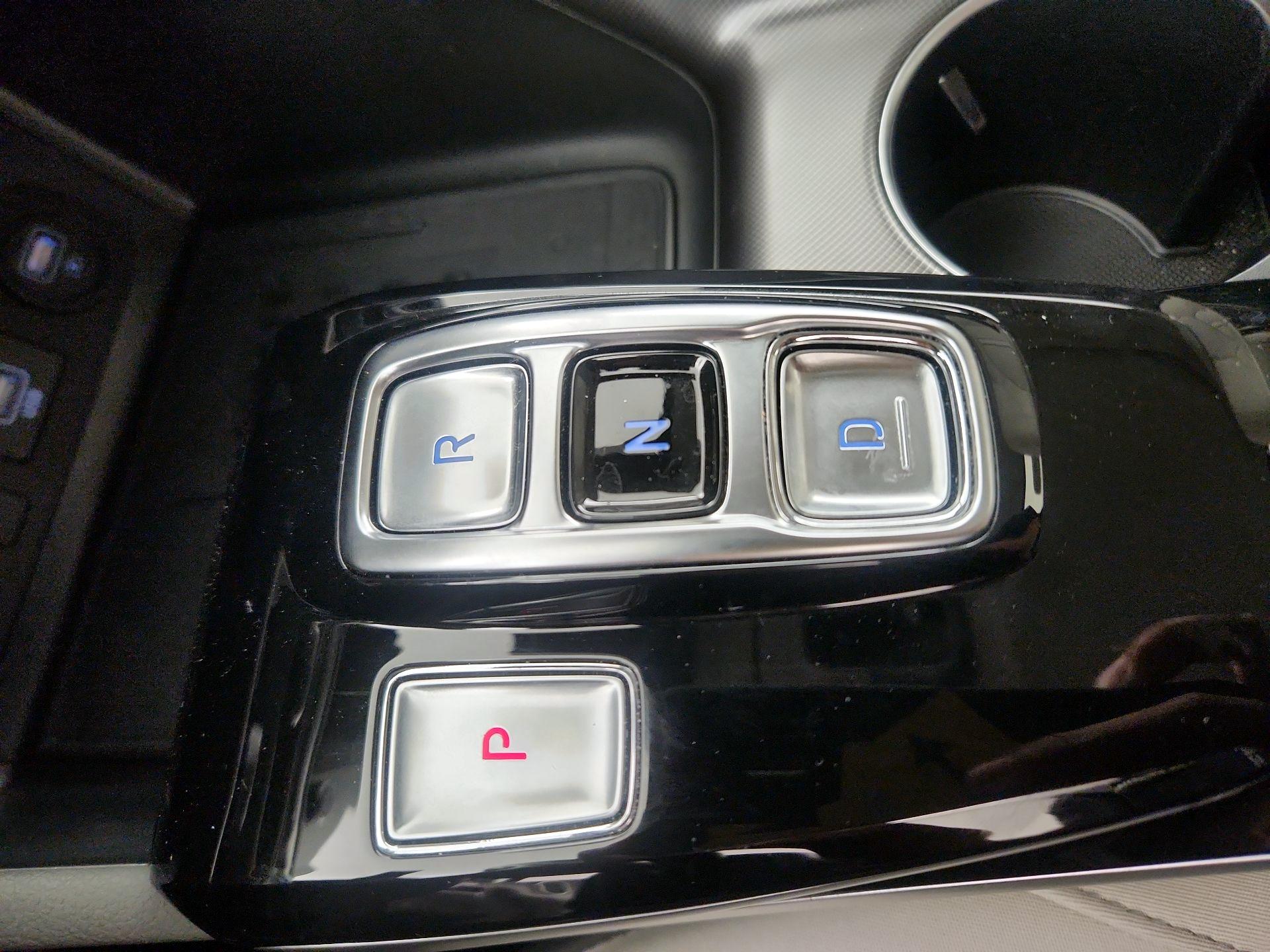 Thumbnail: 2023 Hyundai Sonata - 18