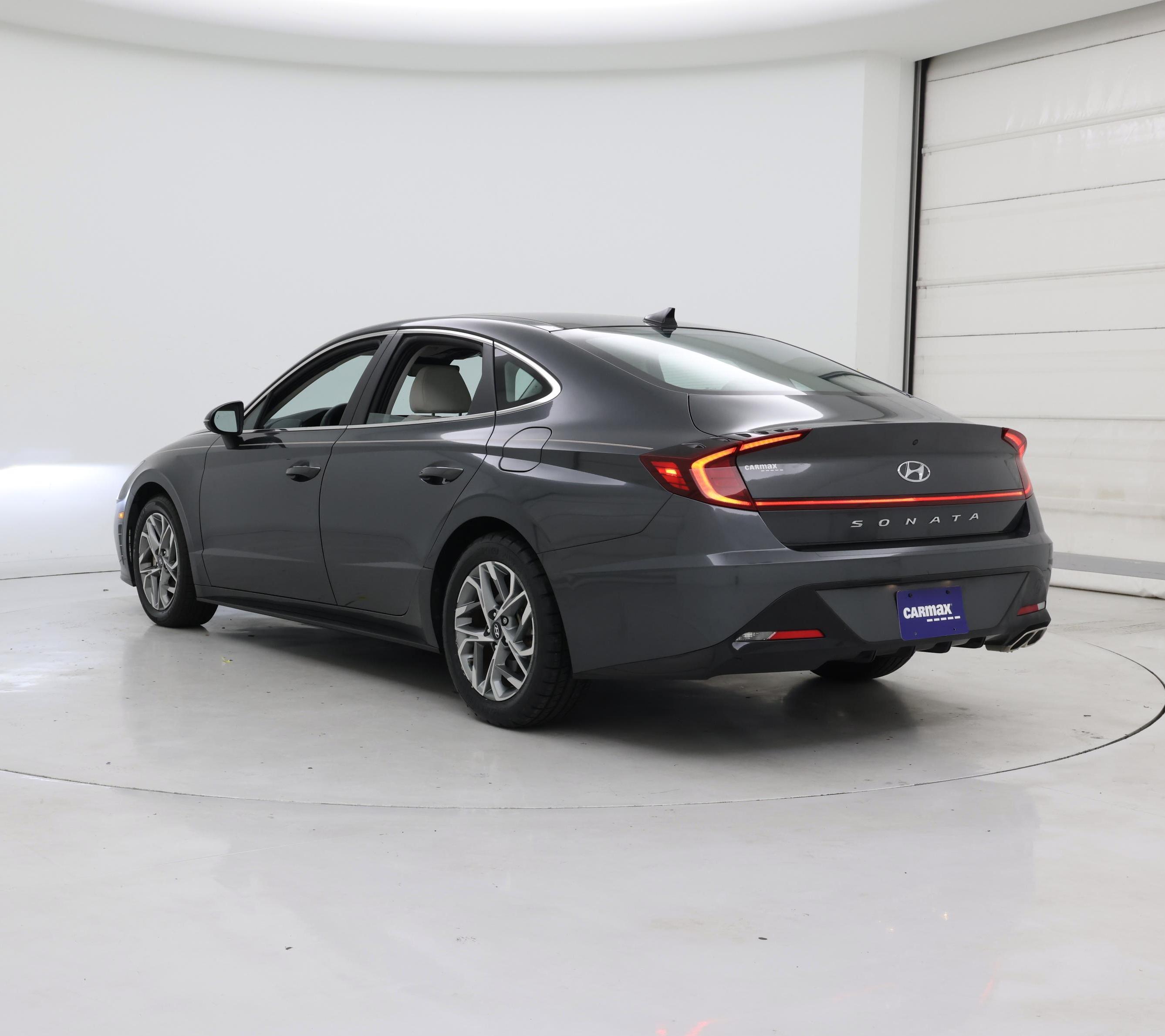 Thumbnail: 2023 Hyundai Sonata - 2