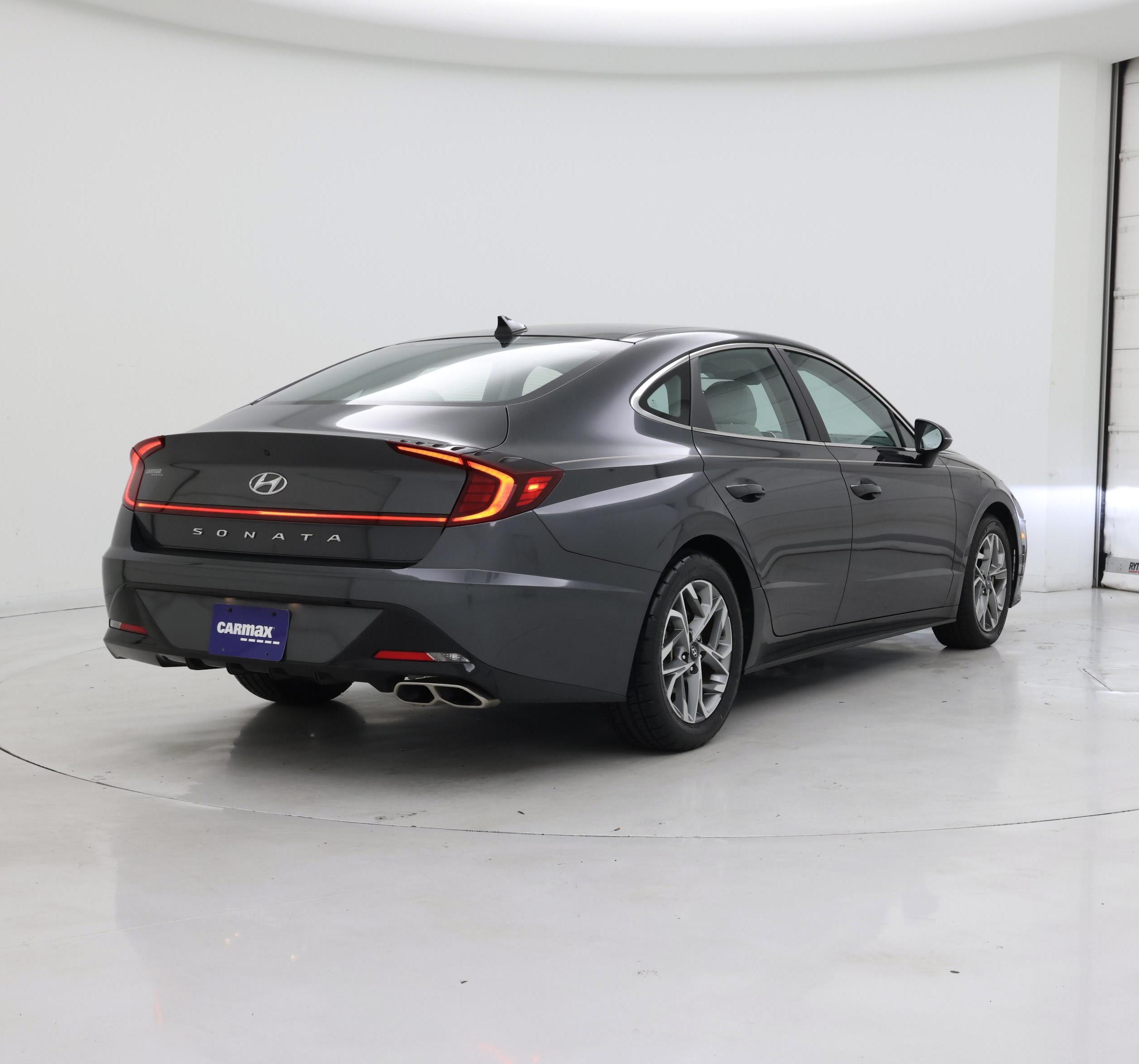 Thumbnail: 2023 Hyundai Sonata - 8