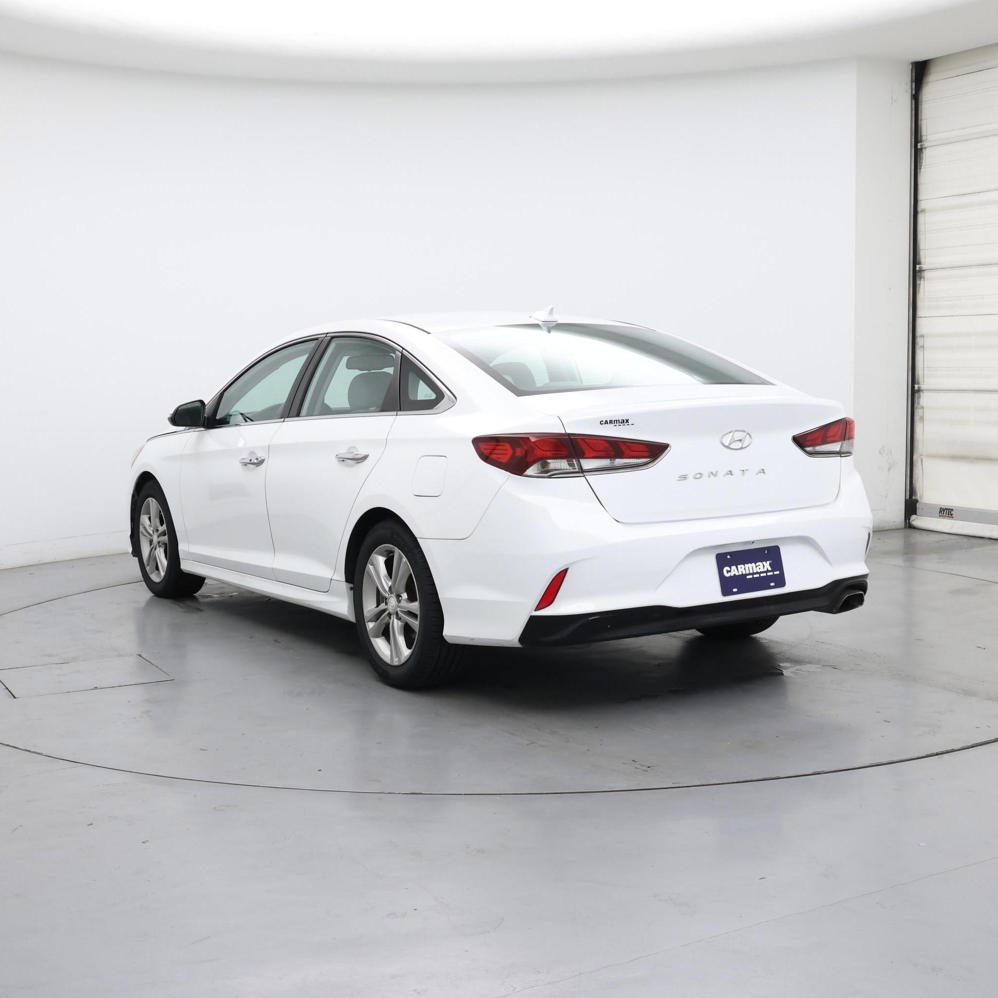 Thumbnail: 2018 Hyundai Sonata - 2