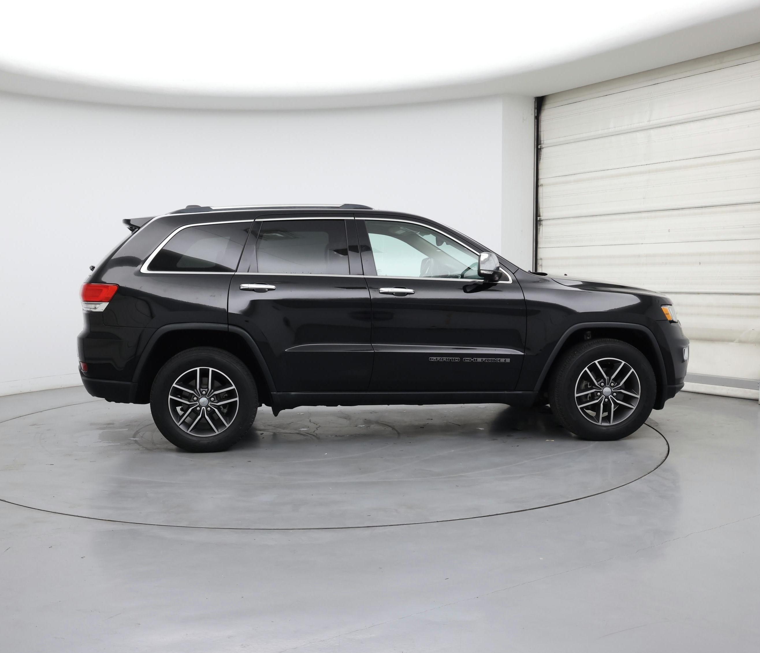 Thumbnail: 2017 Jeep Grand Cherokee - 7