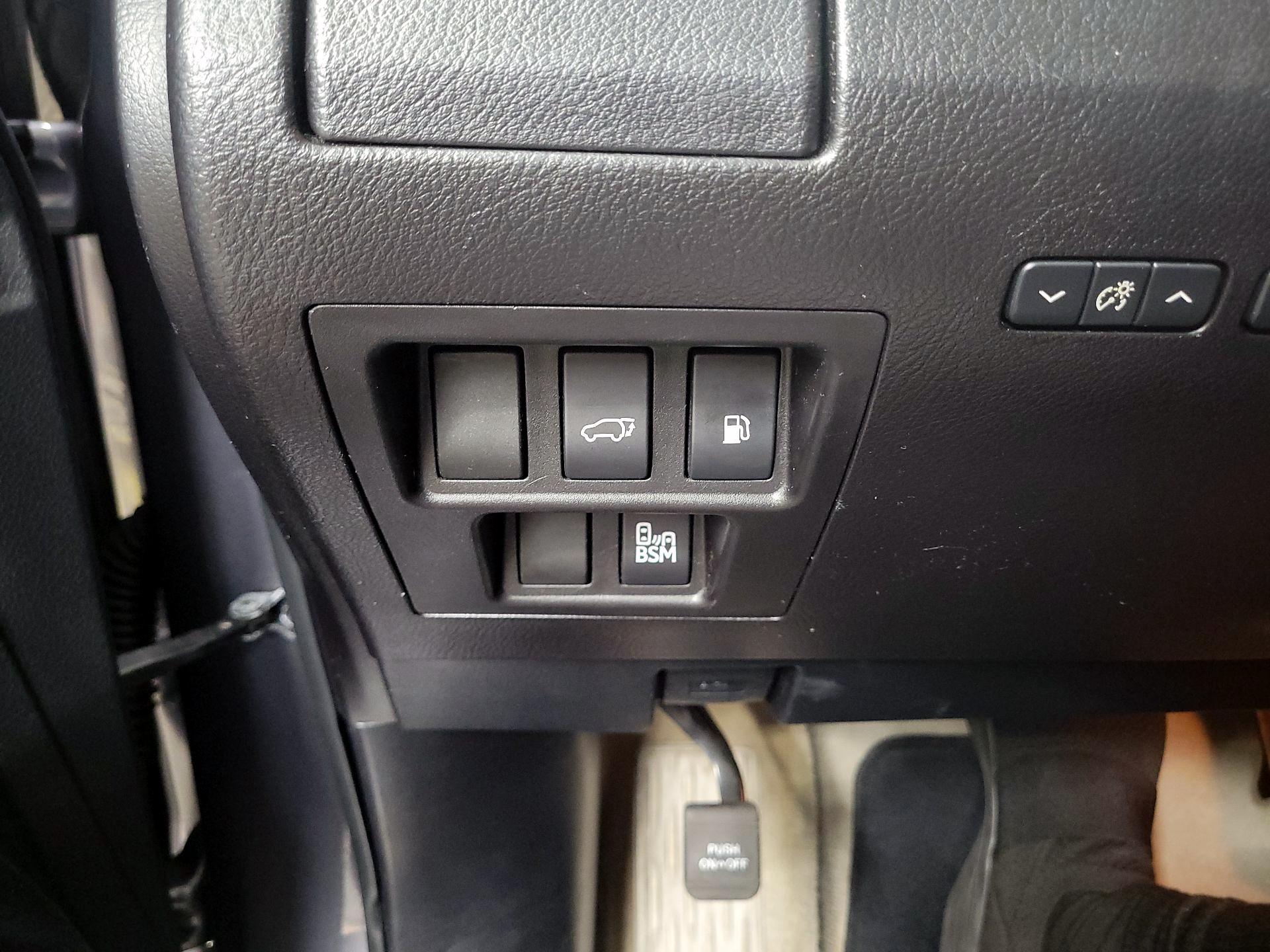 Thumbnail: 2015 Lexus RX - 13