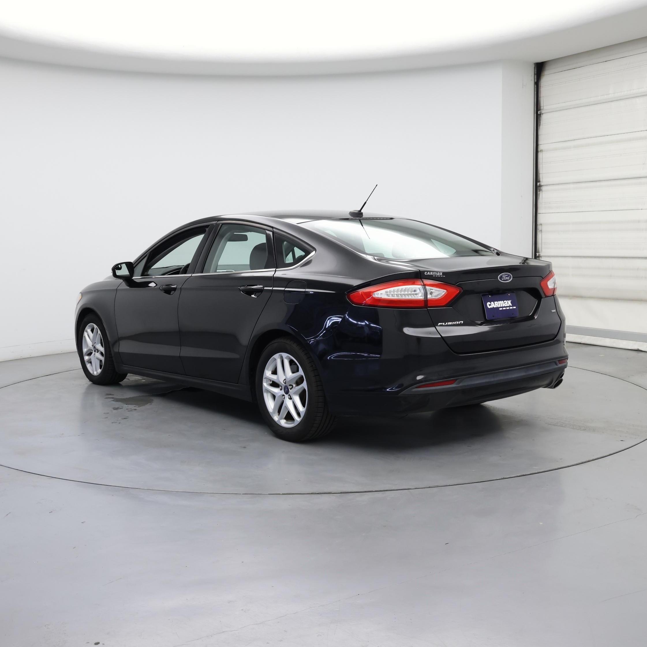 Thumbnail: 2016 Ford Fusion - 2