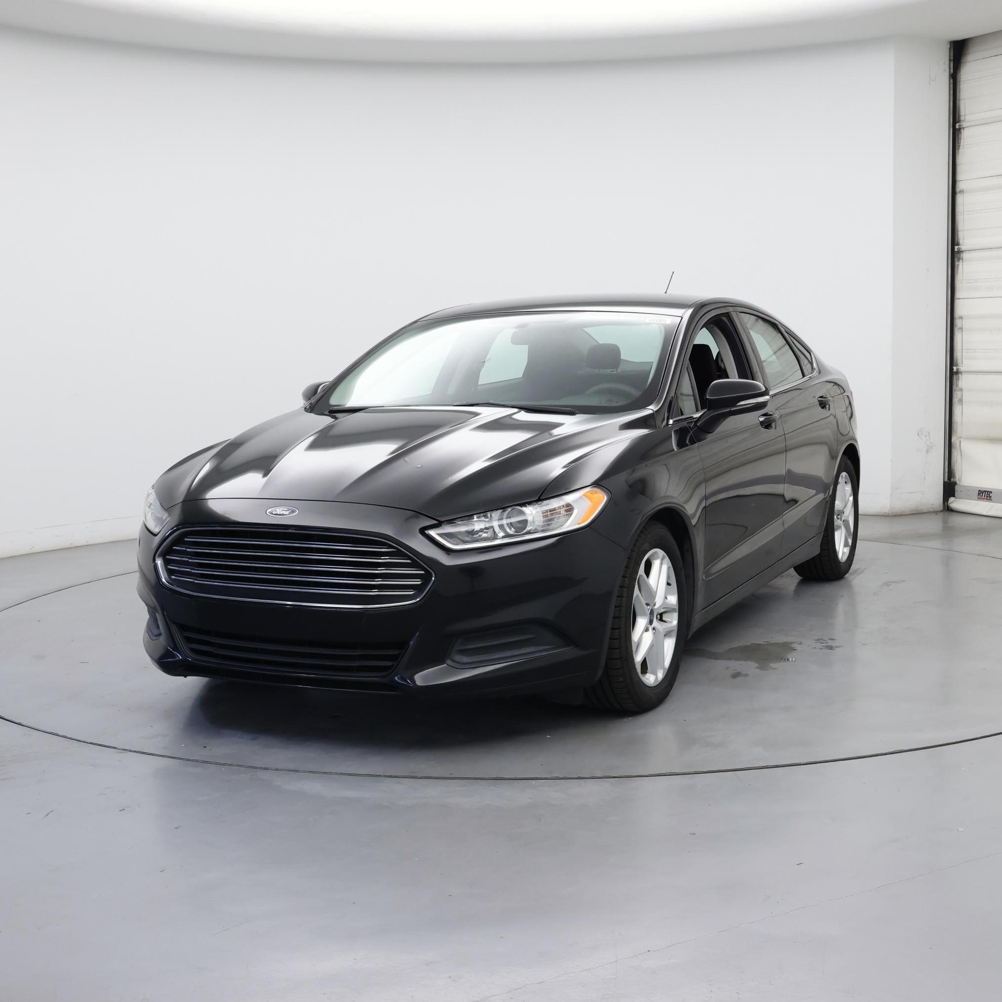 Thumbnail: 2016 Ford Fusion - 4