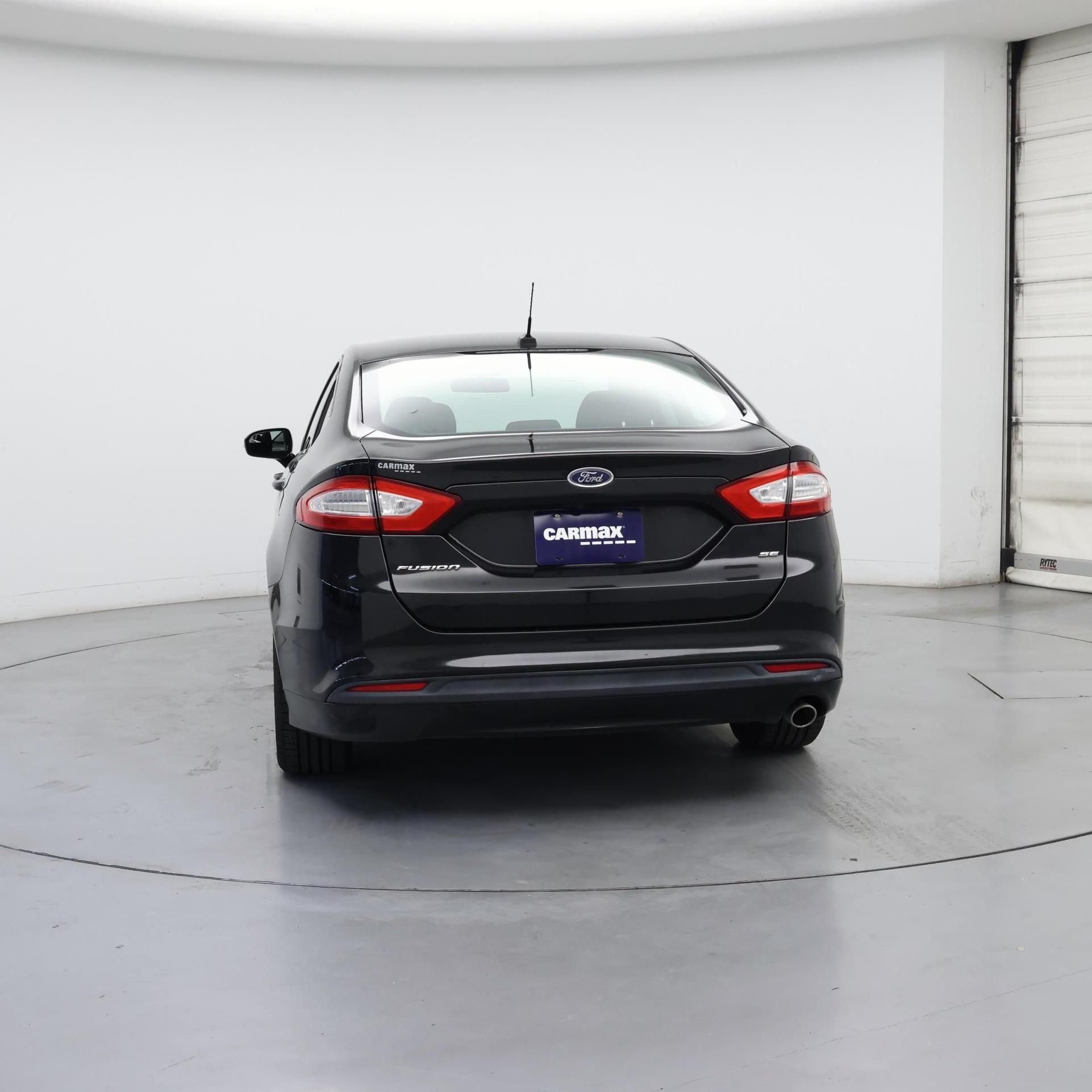 Thumbnail: 2016 Ford Fusion - 6