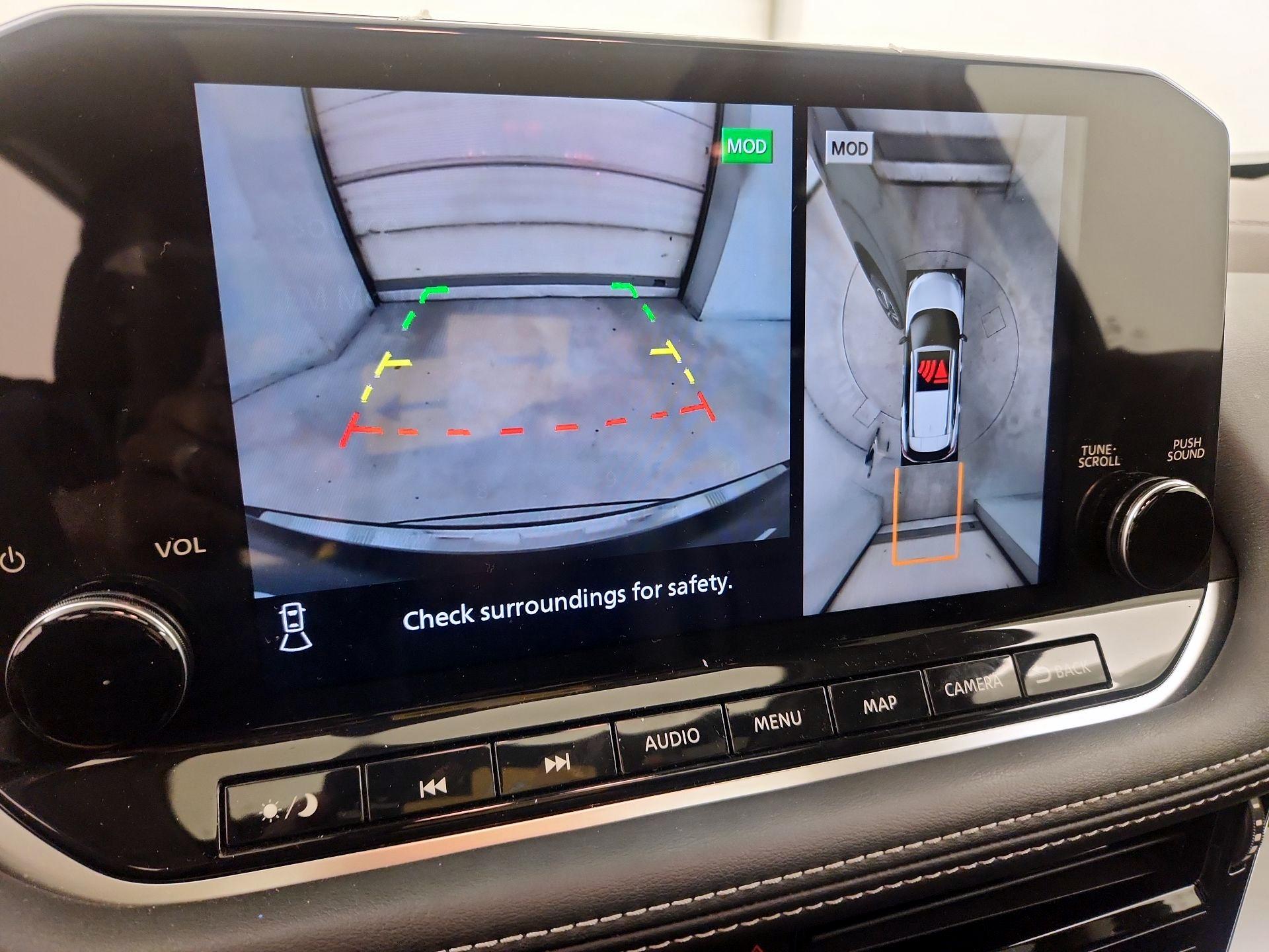 Thumbnail: 2022 Nissan Rogue - 15